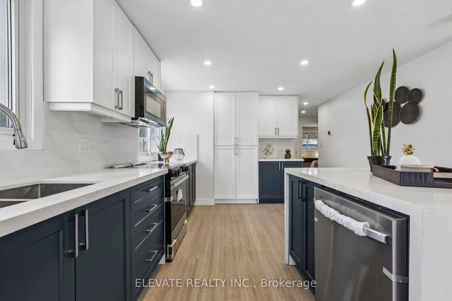 Photo 10 of 225 Broken Oak Crescent, Kitchener, Forest Heights — HOMEH