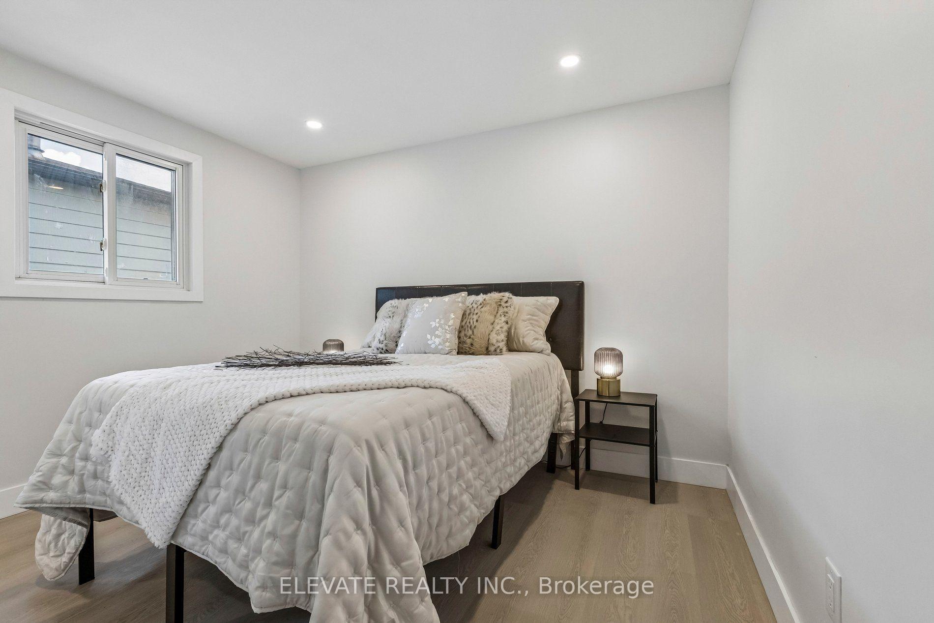 Photo 11 of 225 Broken Oak Crescent, Kitchener, Forest Heights — HOMEH