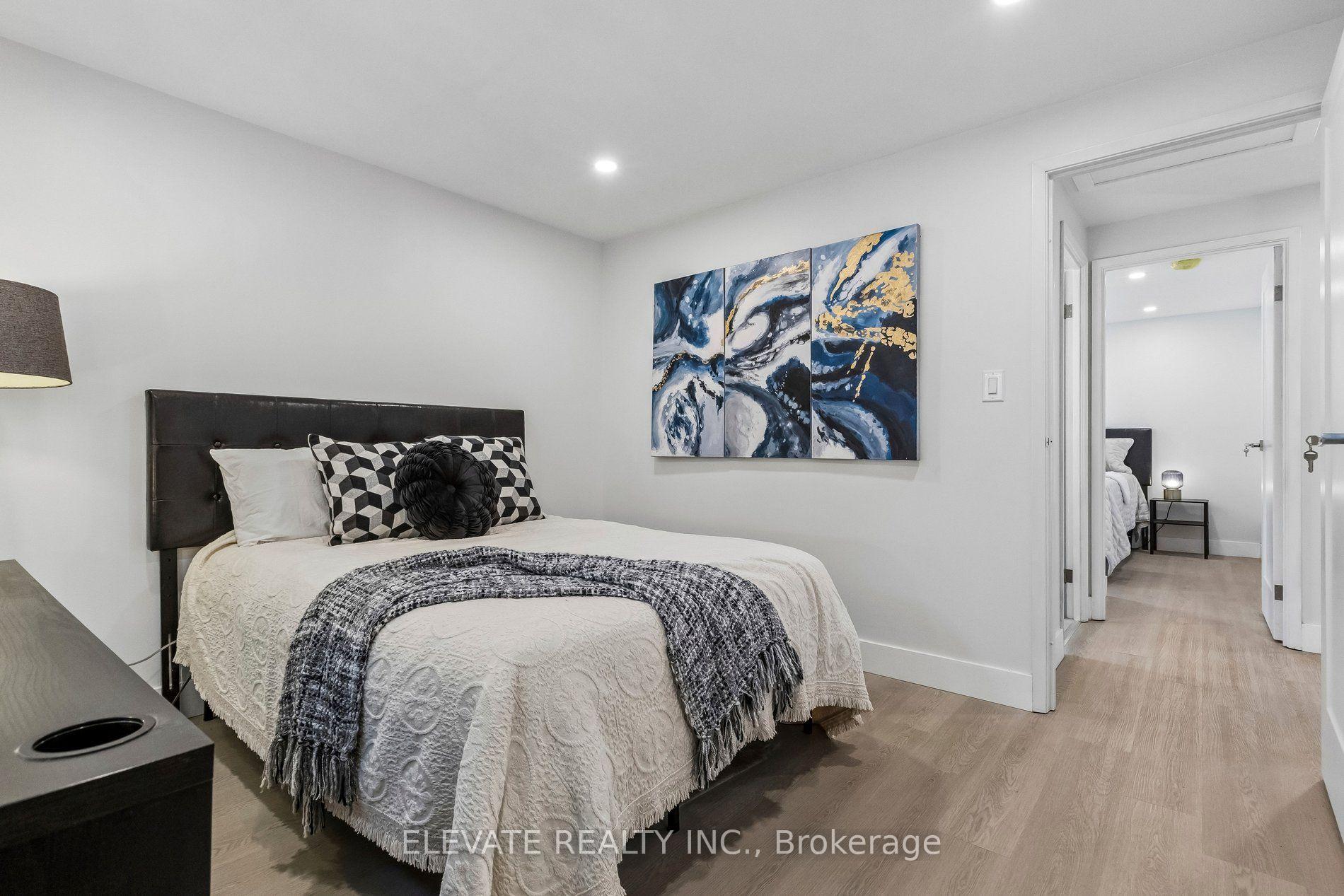 Photo 16 of 225 Broken Oak Crescent, Kitchener, Forest Heights — HOMEH