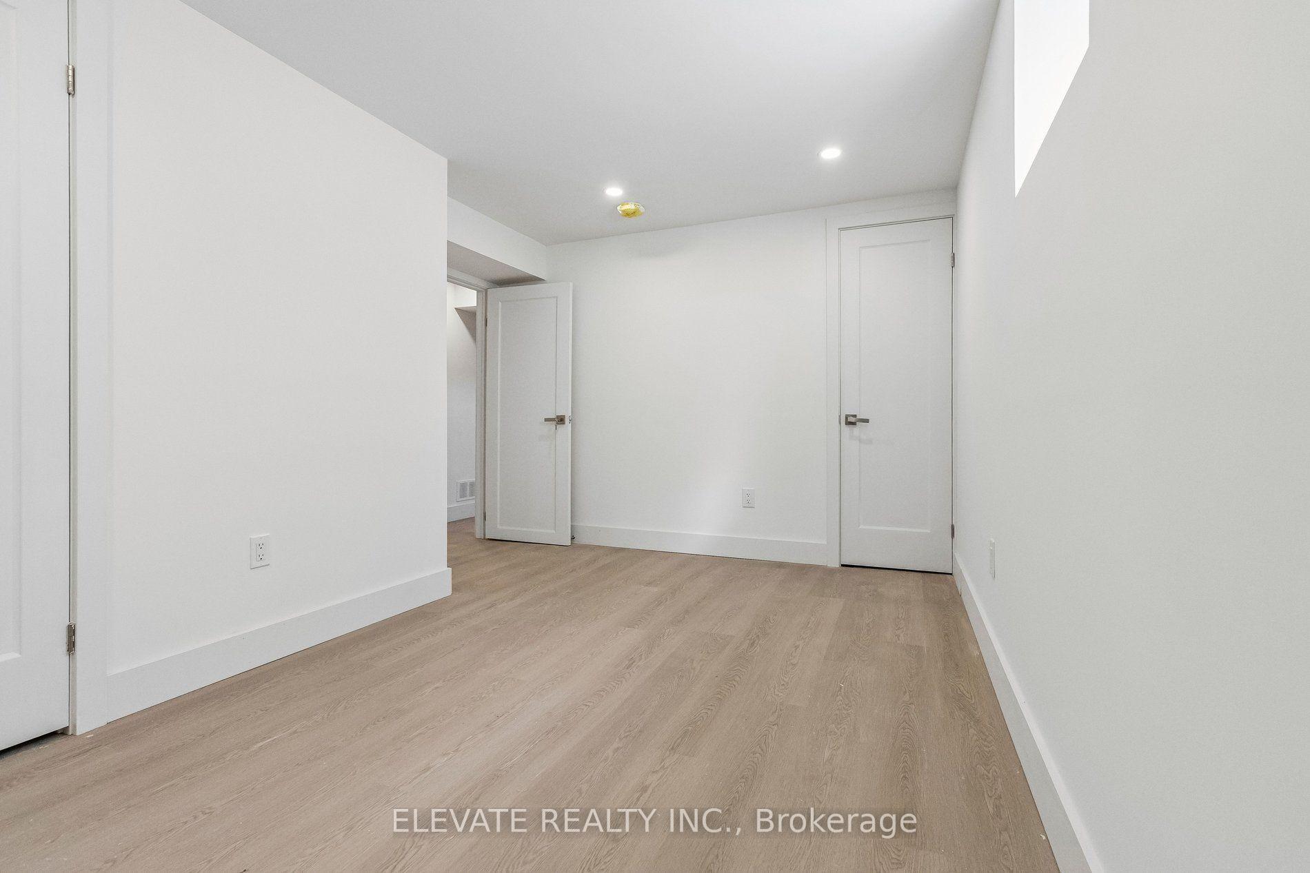 Photo 35 of 225 Broken Oak Crescent, Kitchener, Forest Heights — HOMEH