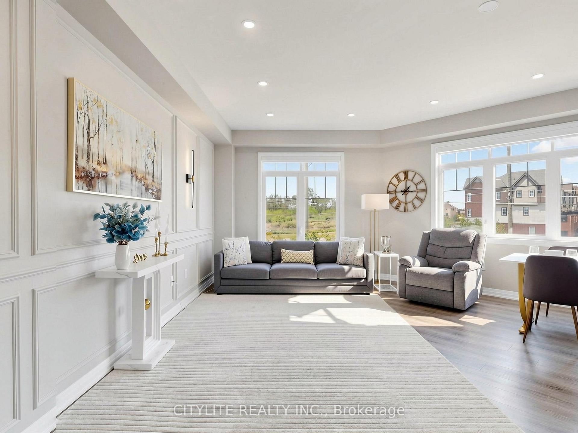 Photo 5 of 38 Ambereen Place, Clarington, Bowmanville — HOMEH