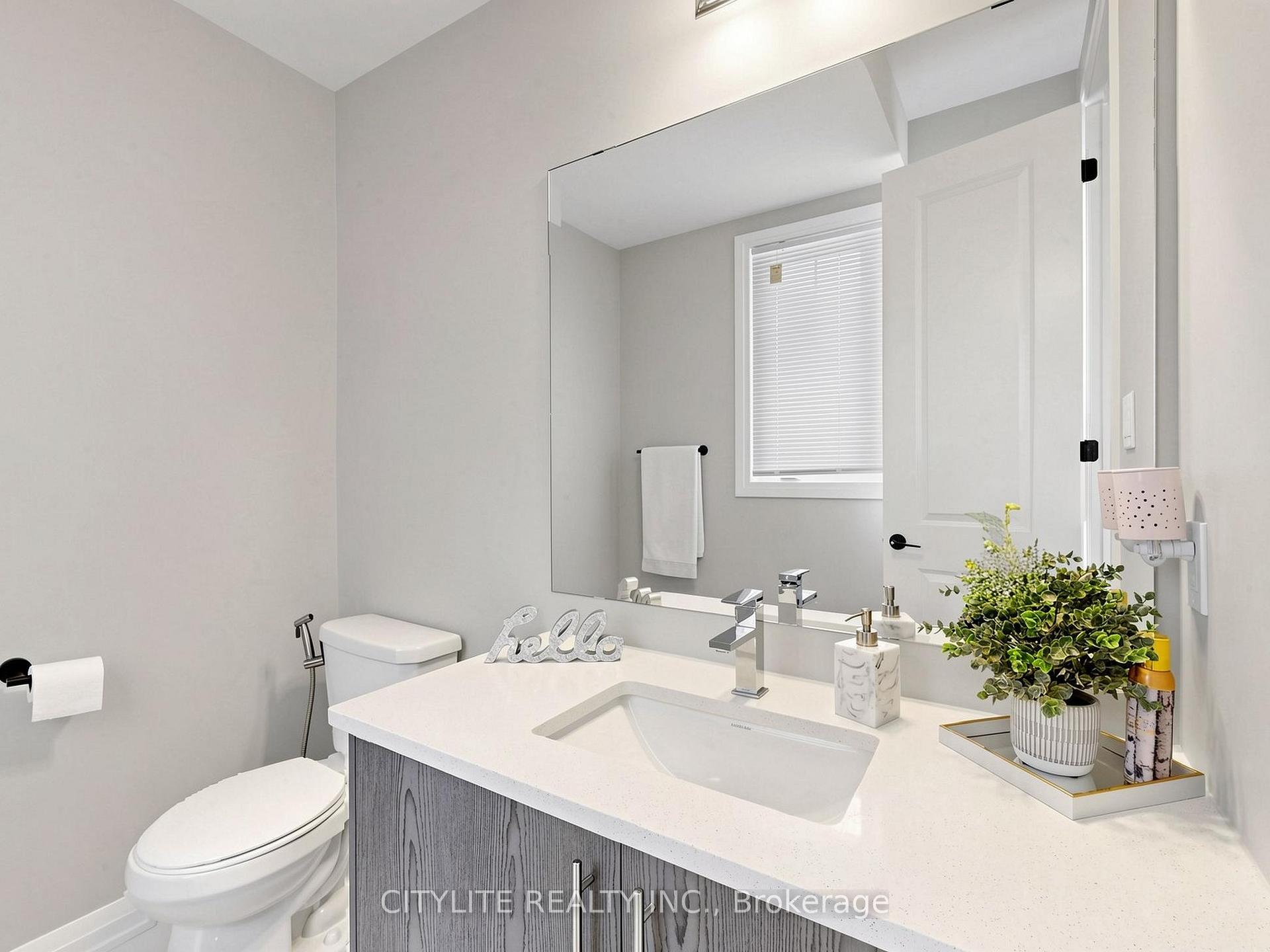 Photo 13 of 38 Ambereen Place, Clarington, Bowmanville — HOMEH