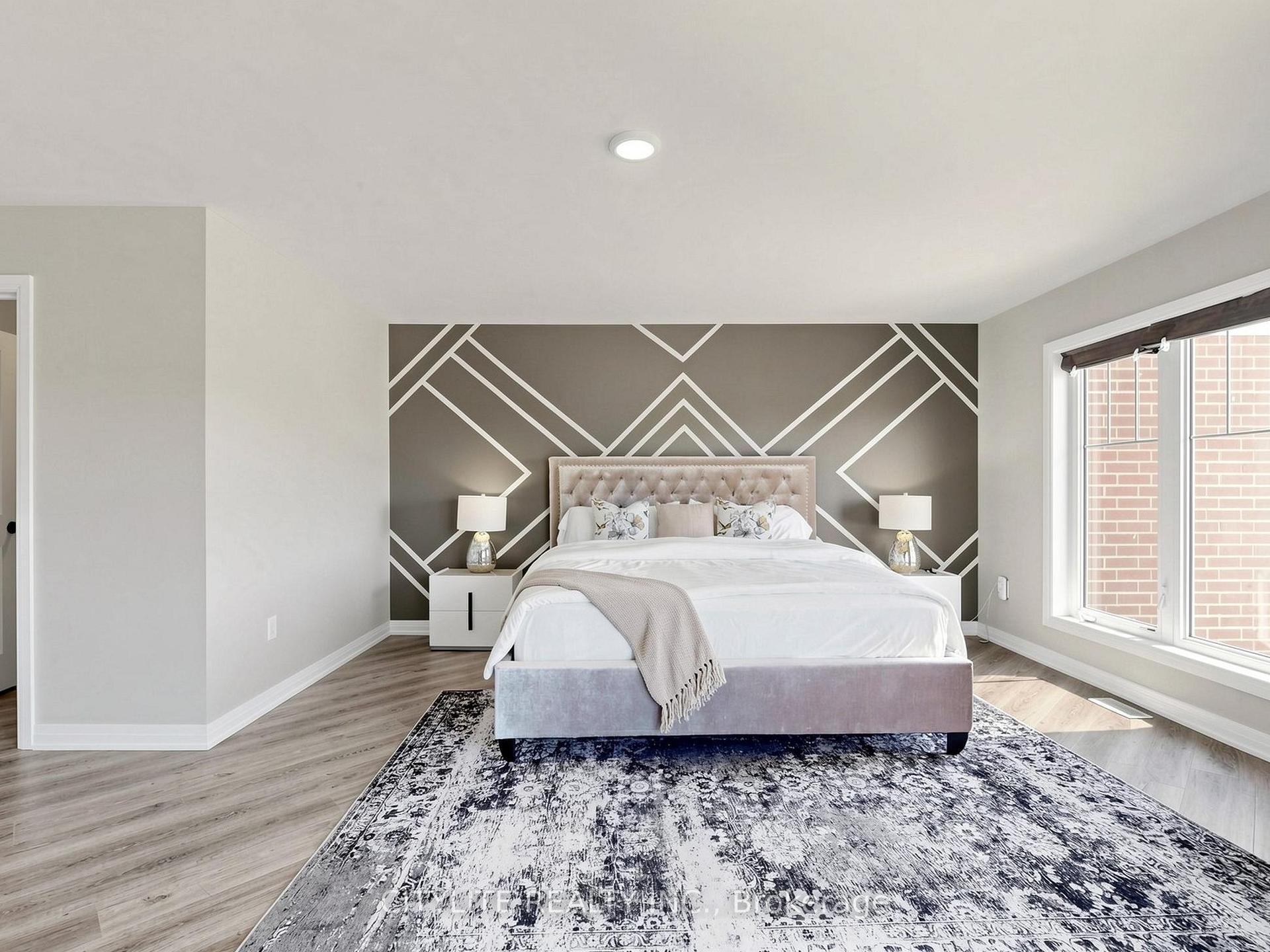 Photo 17 of 38 Ambereen Place, Clarington, Bowmanville — HOMEH