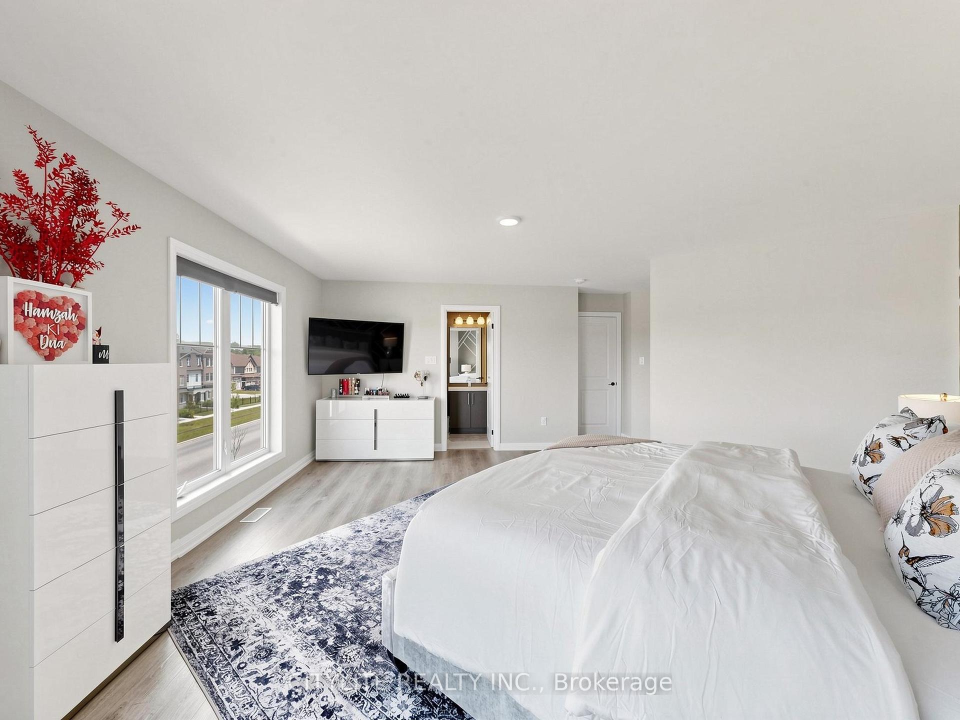 Photo 19 of 38 Ambereen Place, Clarington, Bowmanville — HOMEH