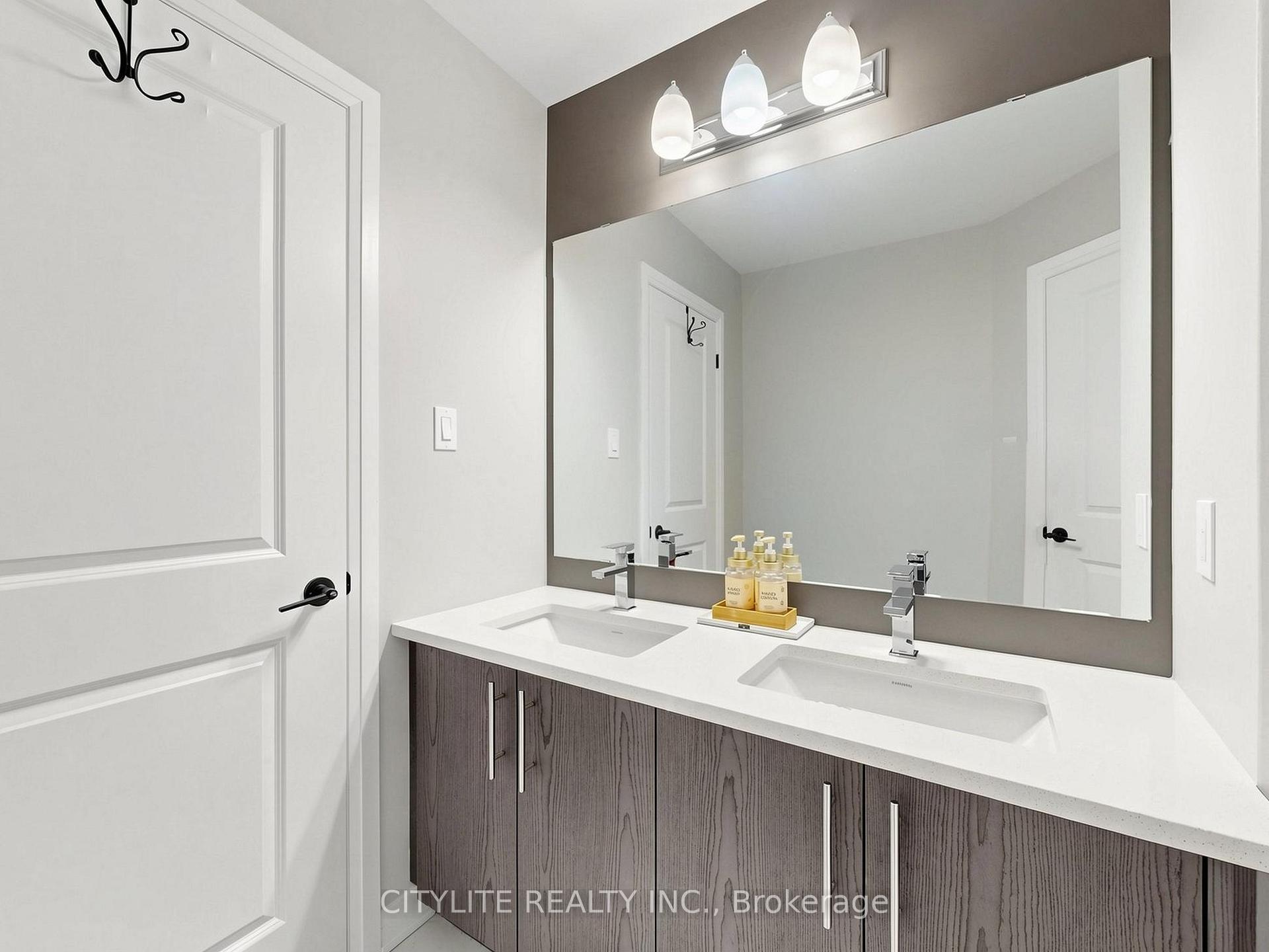 Photo 30 of 38 Ambereen Place, Clarington, Bowmanville — HOMEH