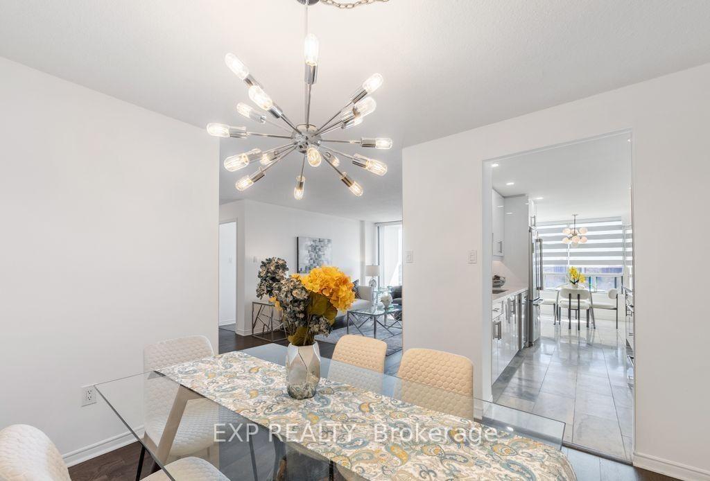 Photo 5 of Unit 1709, 7250 Yonge Street, Vaughan, Crestwood-Springfarm-Yorkhill — HOMEH