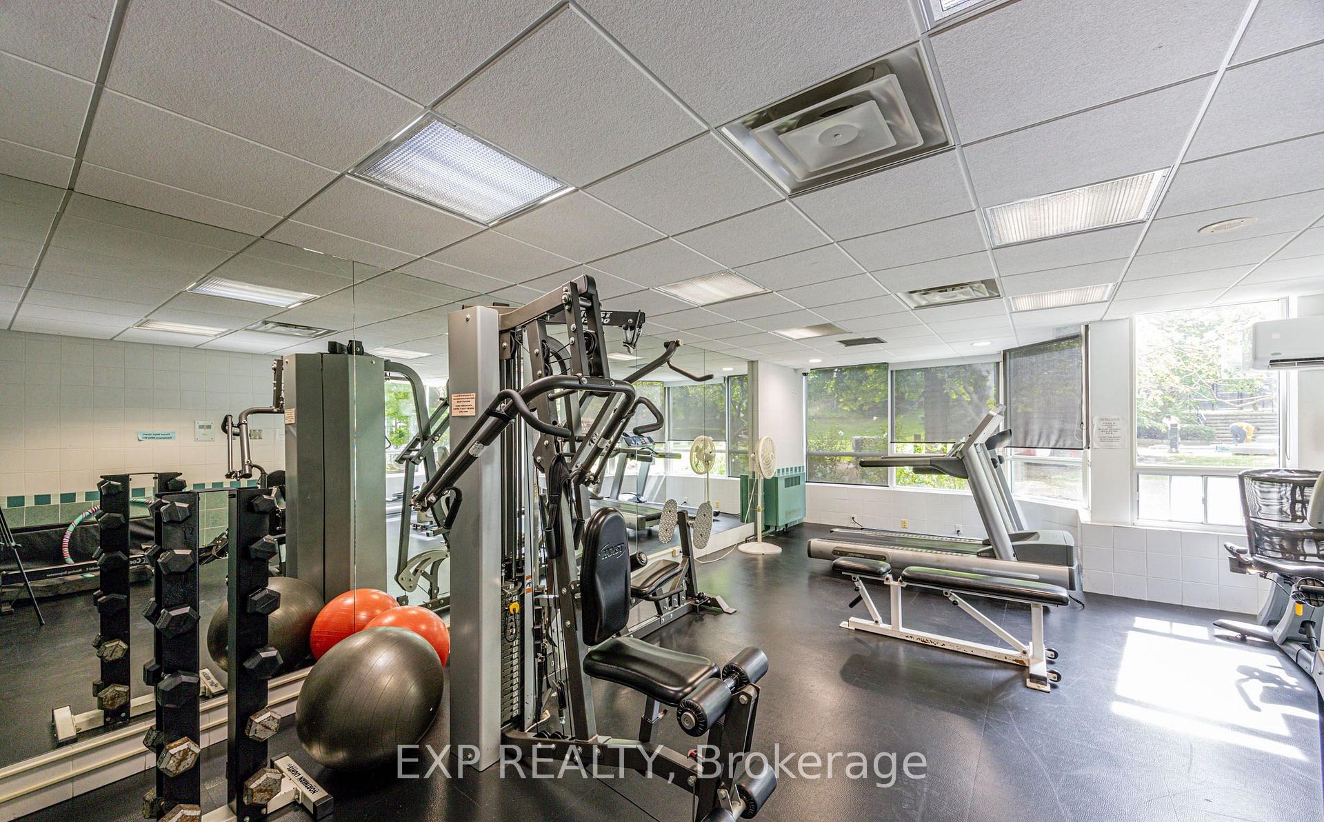 Photo 23 of Unit 1709, 7250 Yonge Street, Vaughan, Crestwood-Springfarm-Yorkhill — HOMEH