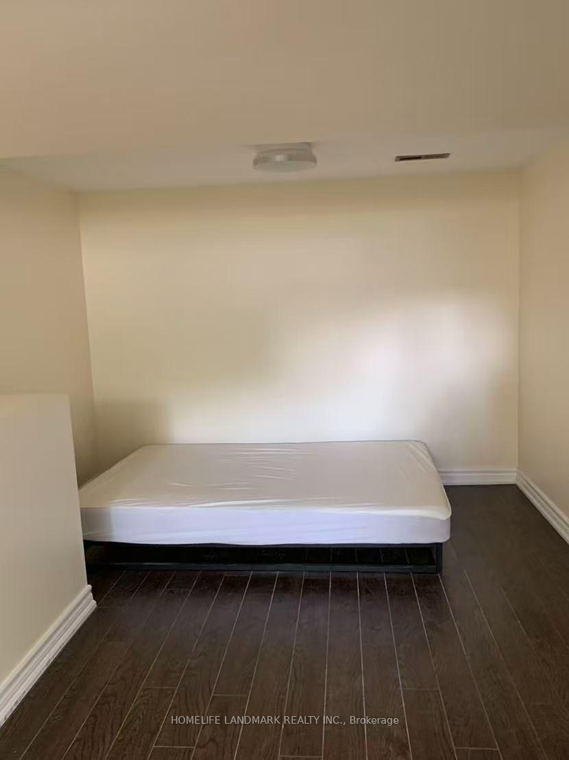 Photo 4 of Unit Basement, 120 Verobeach Boulevard, North York, Humbermede — HOMEH