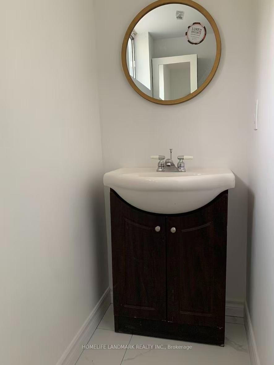 Photo 6 of Unit Basement, 120 Verobeach Boulevard, North York, Humbermede — HOMEH