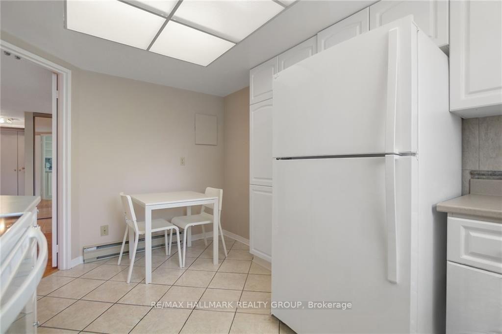 Photo 6 of Unit 212, 1705 Playfair Drive, Ottawa, Playfair Park — HOMEH