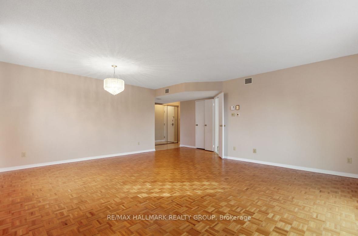 Photo 9 of Unit 212, 1705 Playfair Drive, Ottawa, Playfair Park — HOMEH