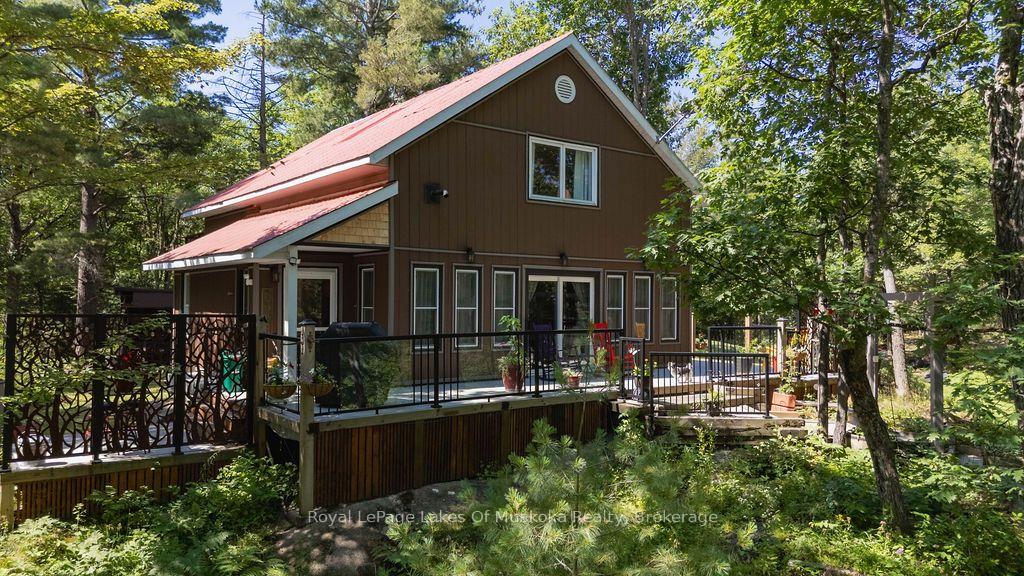 Photo of 1075 Leonard Lake 2 Road