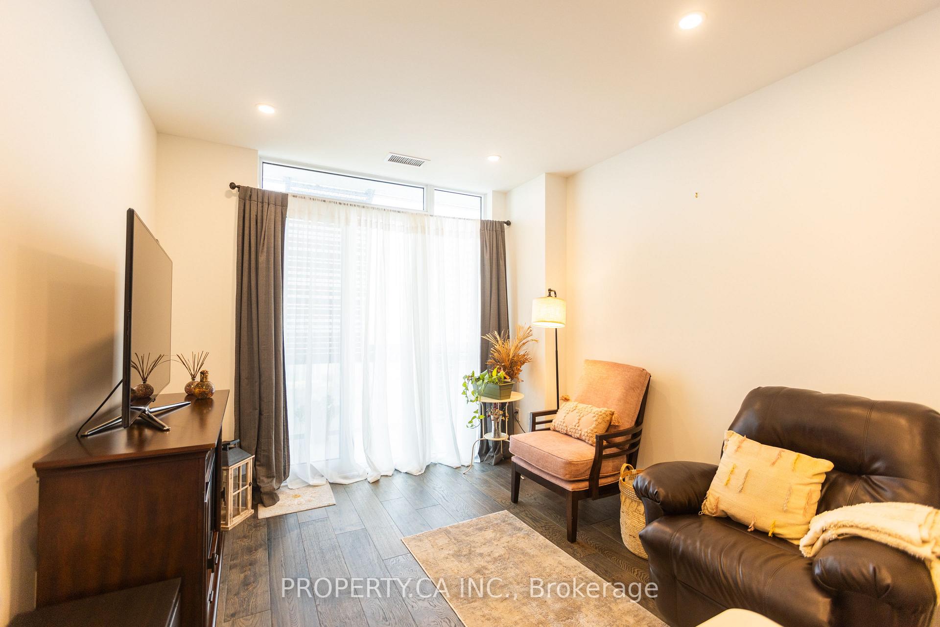 Photo 9 of Unit 4304, 39 Roehampton Avenue, Scarborough, Rouge — HOMEH