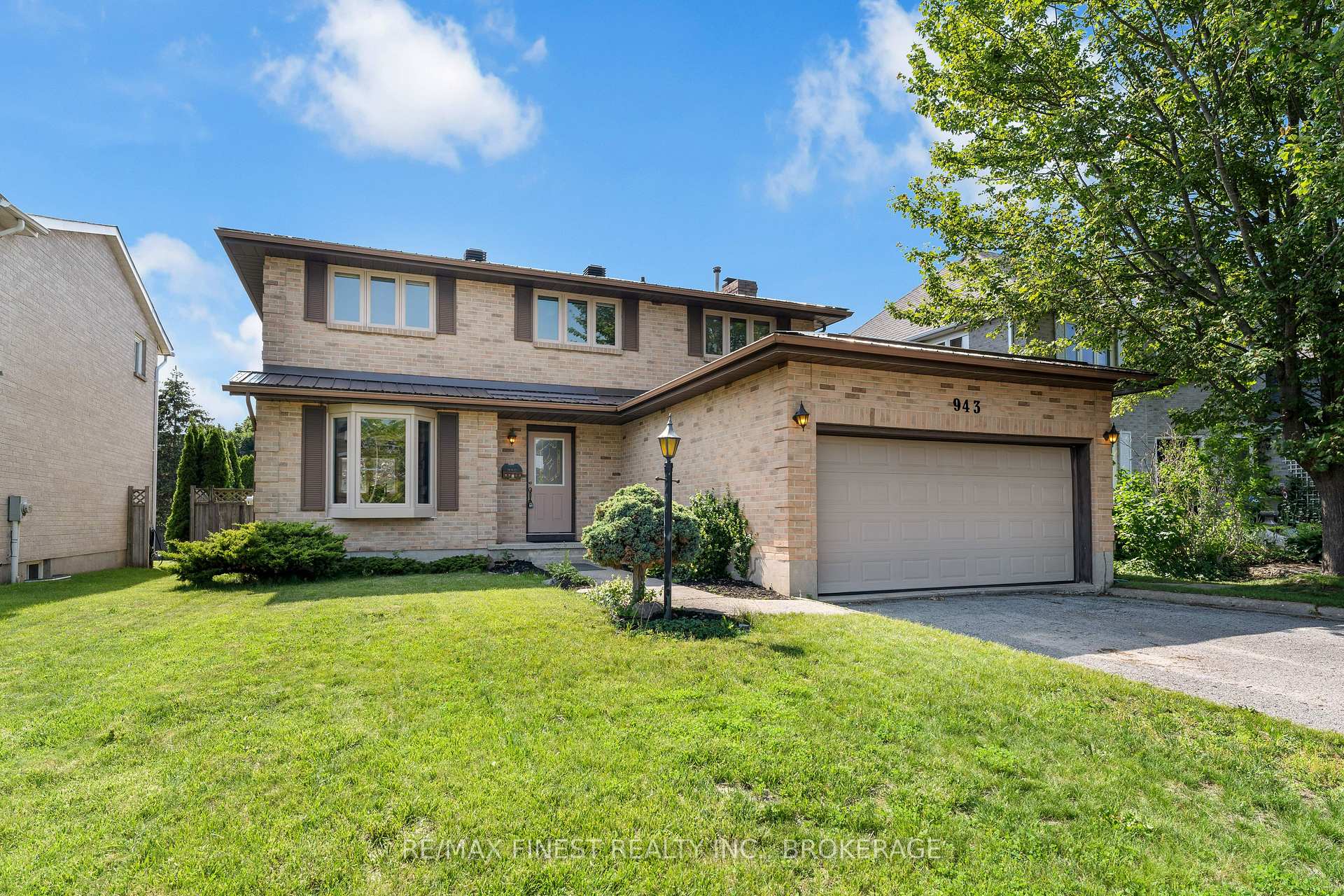 Photo 1 of 943 Newhall Drive, Kingston, North of Taylor-Kidd Blvd — HOMEH