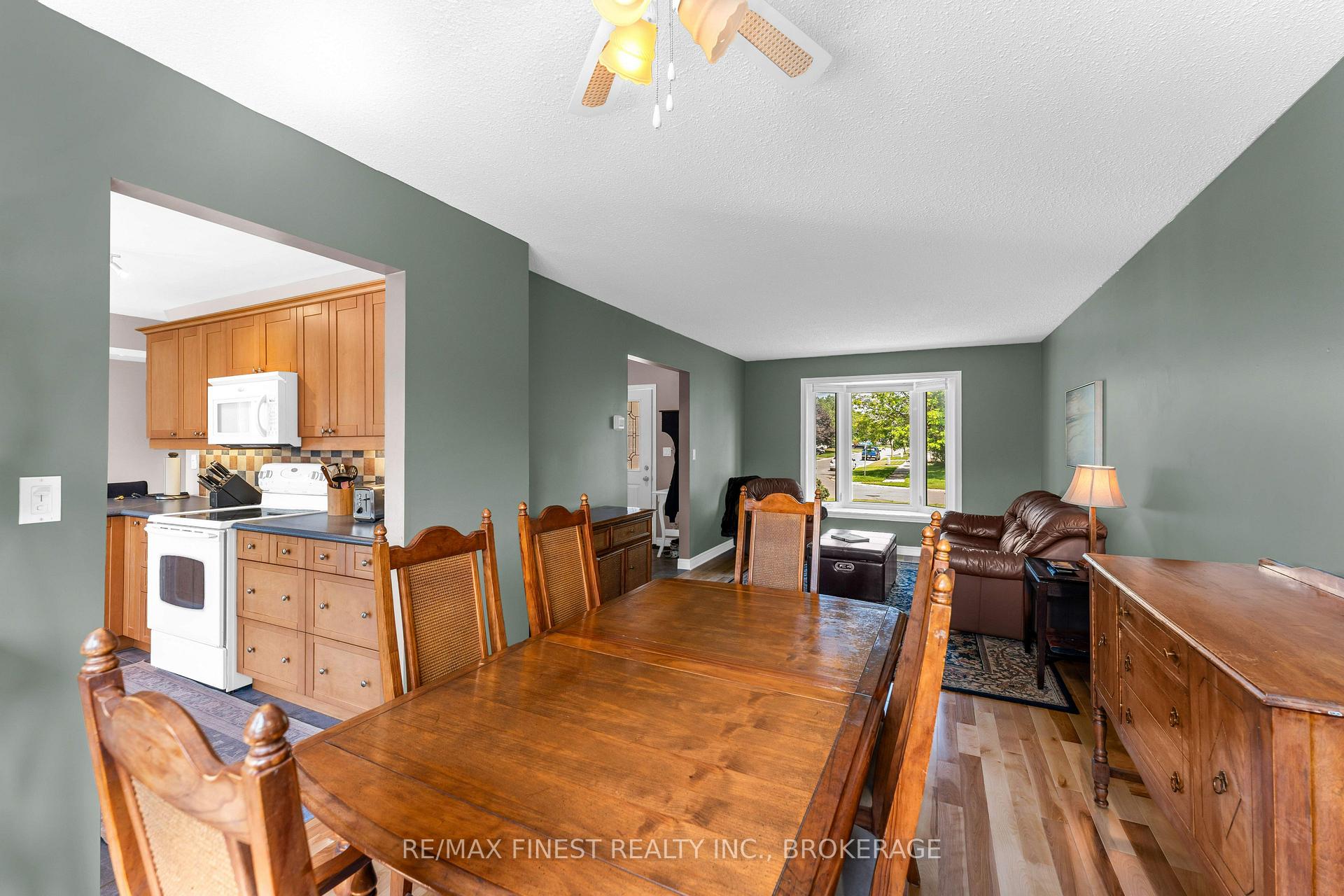 Photo 9 of 943 Newhall Drive, Kingston, North of Taylor-Kidd Blvd — HOMEH