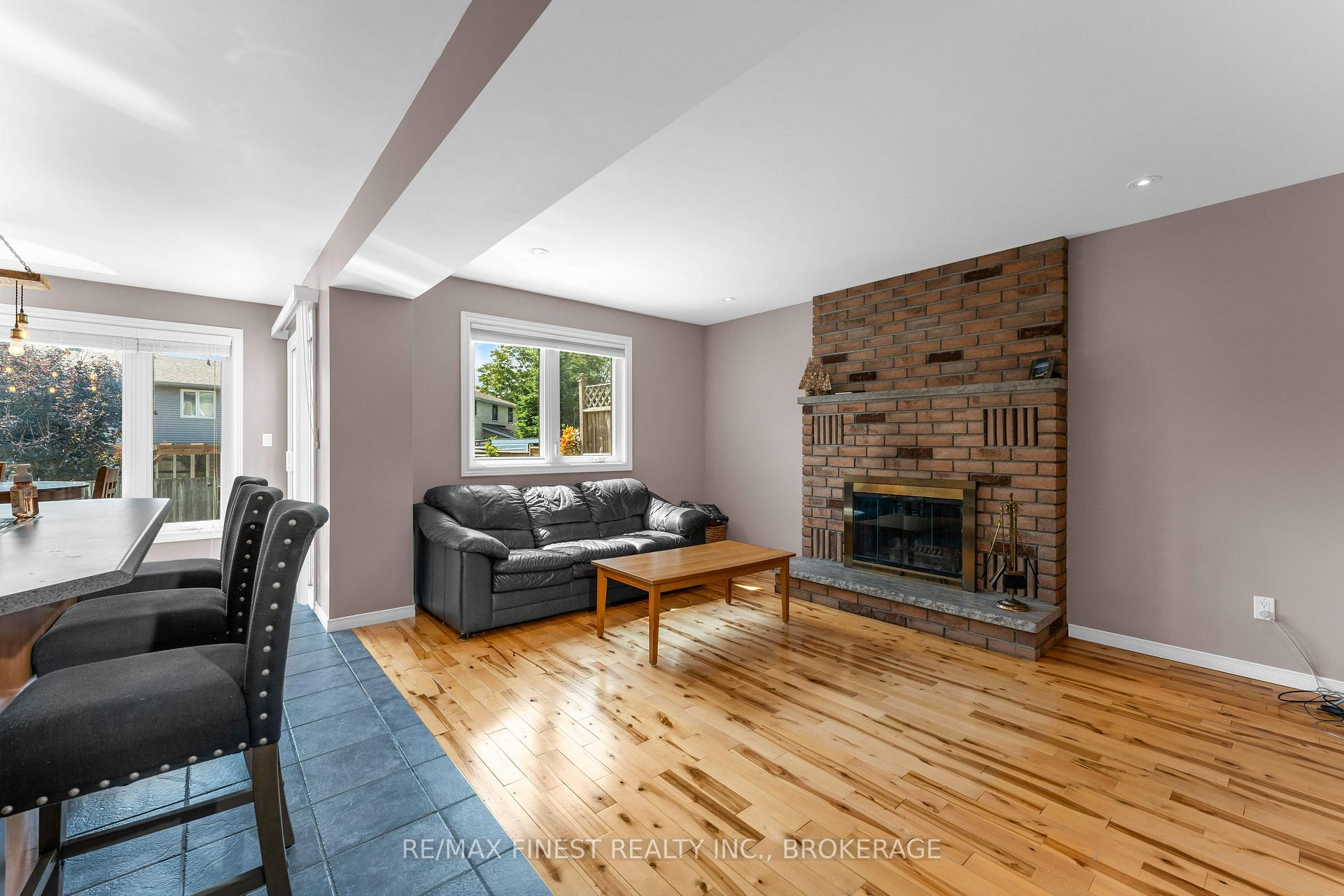 Photo 10 of 943 Newhall Drive, Kingston, North of Taylor-Kidd Blvd — HOMEH