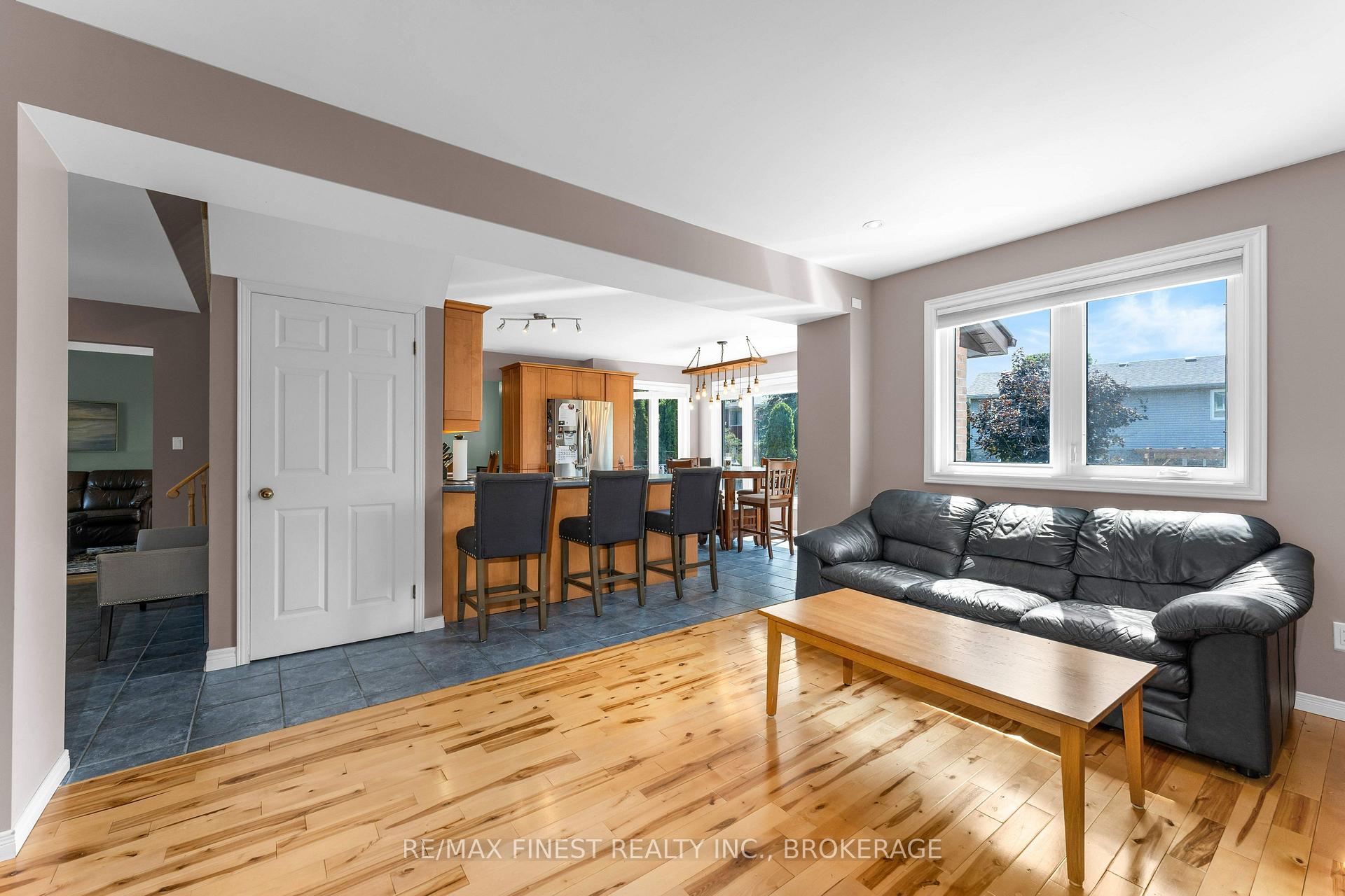 Photo 13 of 943 Newhall Drive, Kingston, North of Taylor-Kidd Blvd — HOMEH
