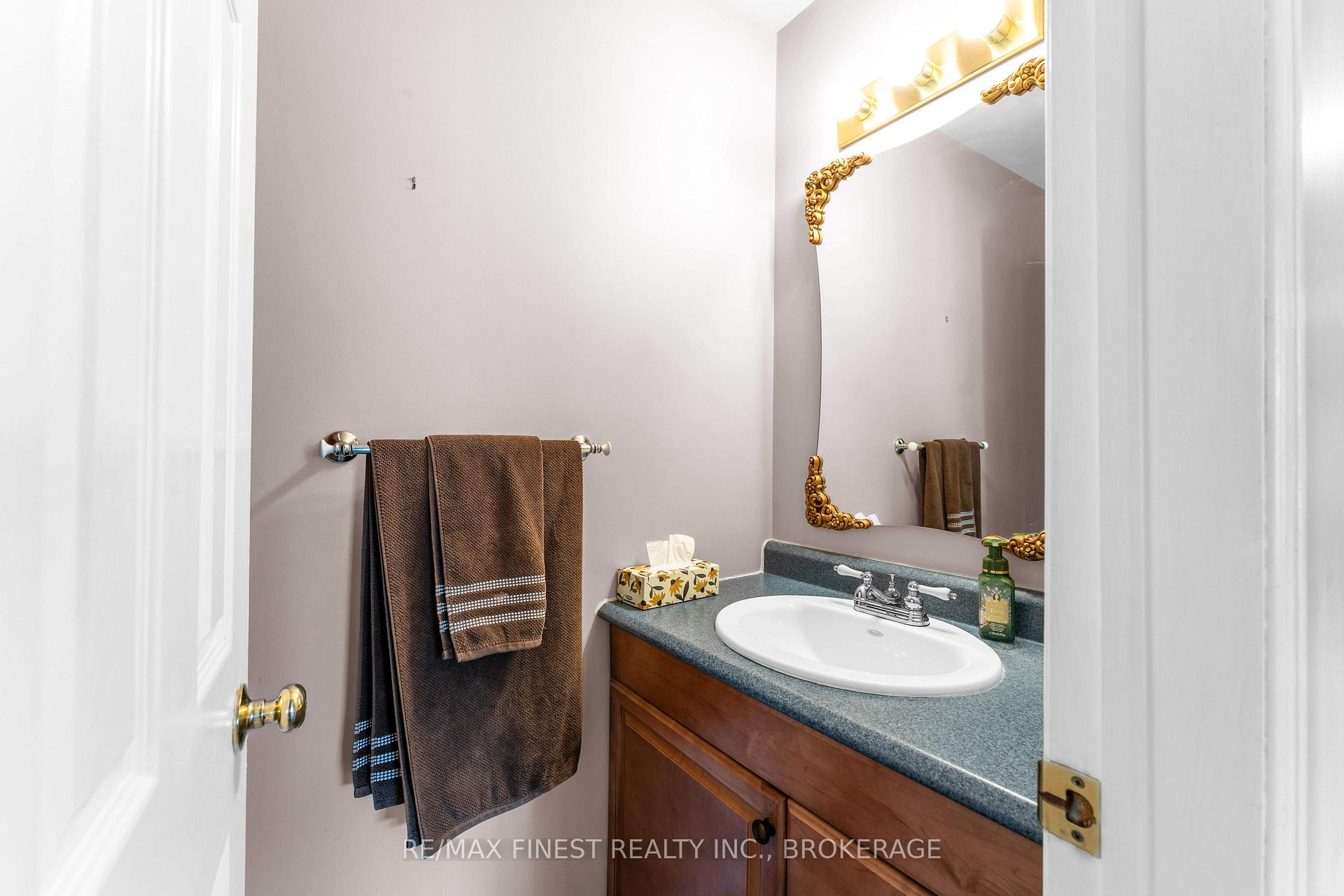 Photo 20 of 943 Newhall Drive, Kingston, North of Taylor-Kidd Blvd — HOMEH