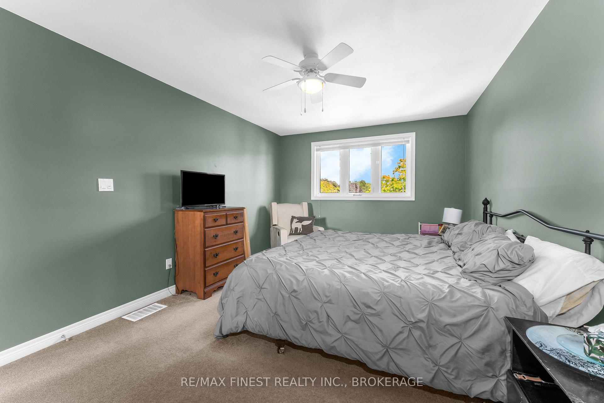 Photo 25 of 943 Newhall Drive, Kingston, North of Taylor-Kidd Blvd — HOMEH