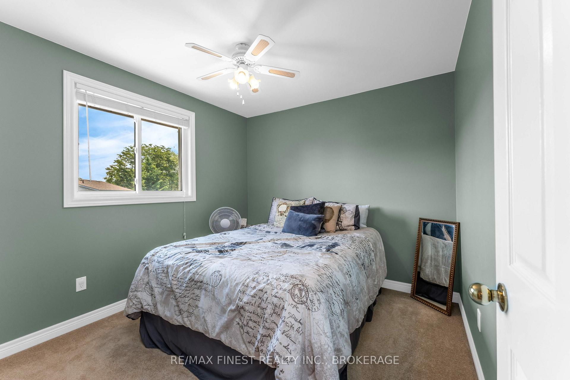 Photo 32 of 943 Newhall Drive, Kingston, North of Taylor-Kidd Blvd — HOMEH