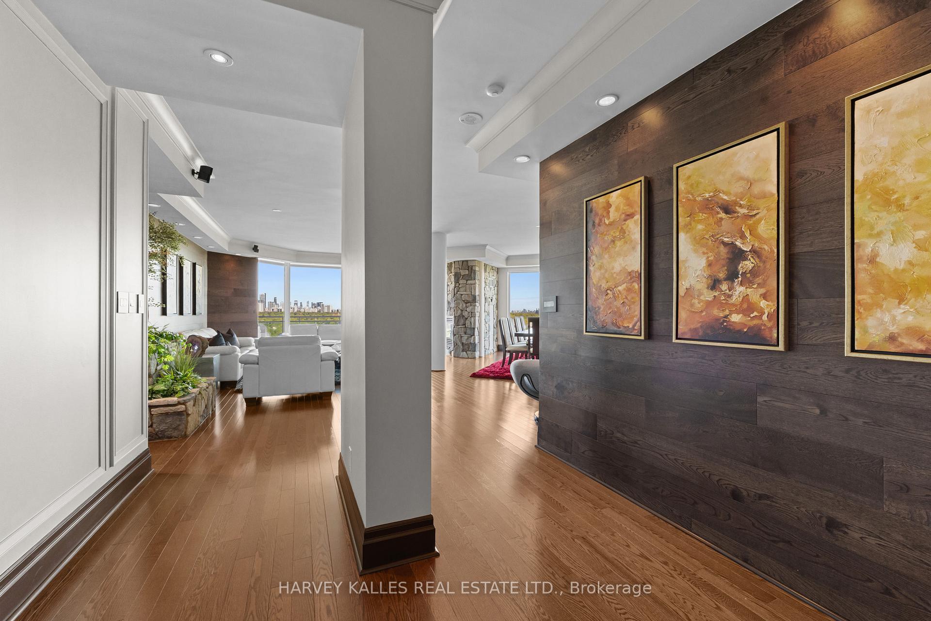 Photo 6 of Unit 2701, 300 Bloor Street E, Toronto, Rosedale-Moore Park — HOMEH