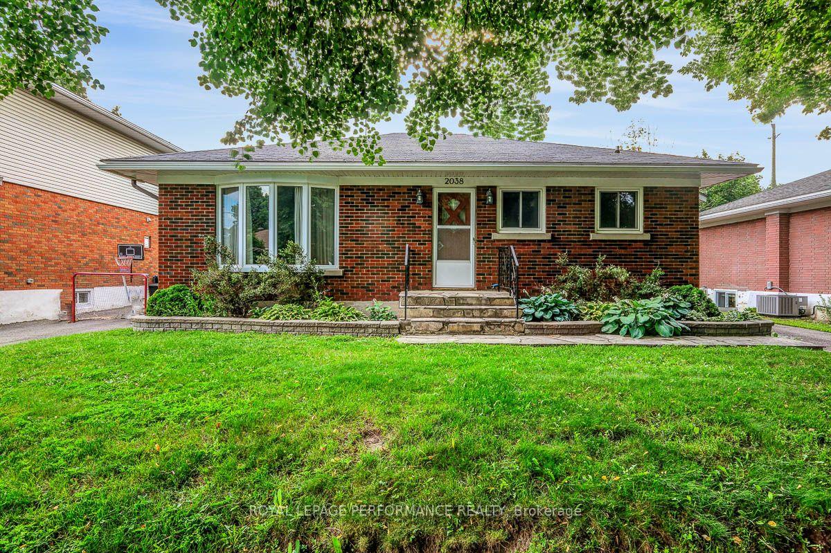 Photo 1 of 2038 Arch Street, Ottawa, Elmvale Acres — HOMEH