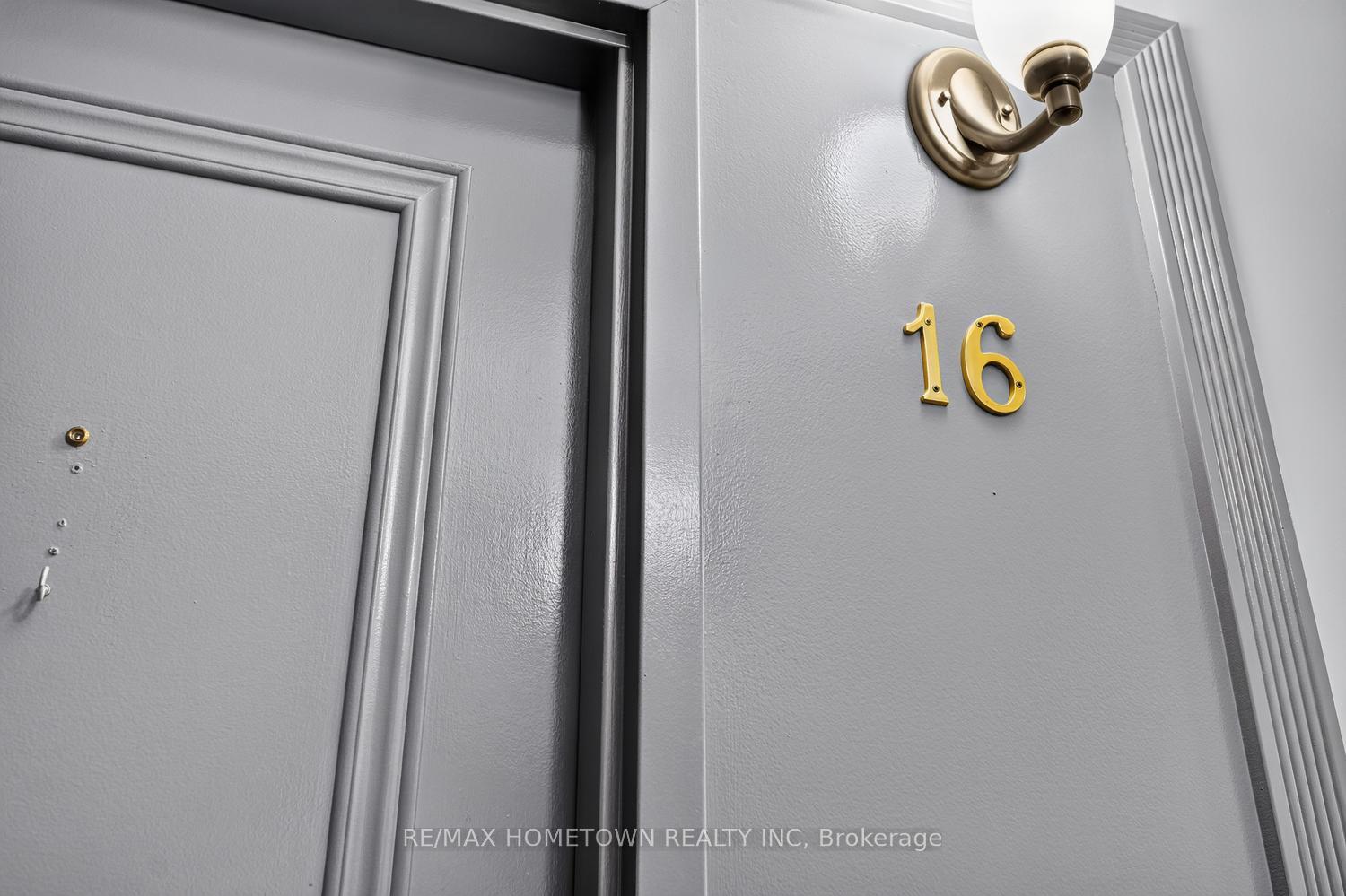 Photo 3 of Unit 16, 14 Charlotte Place, Brockville, Brockville — HOMEH