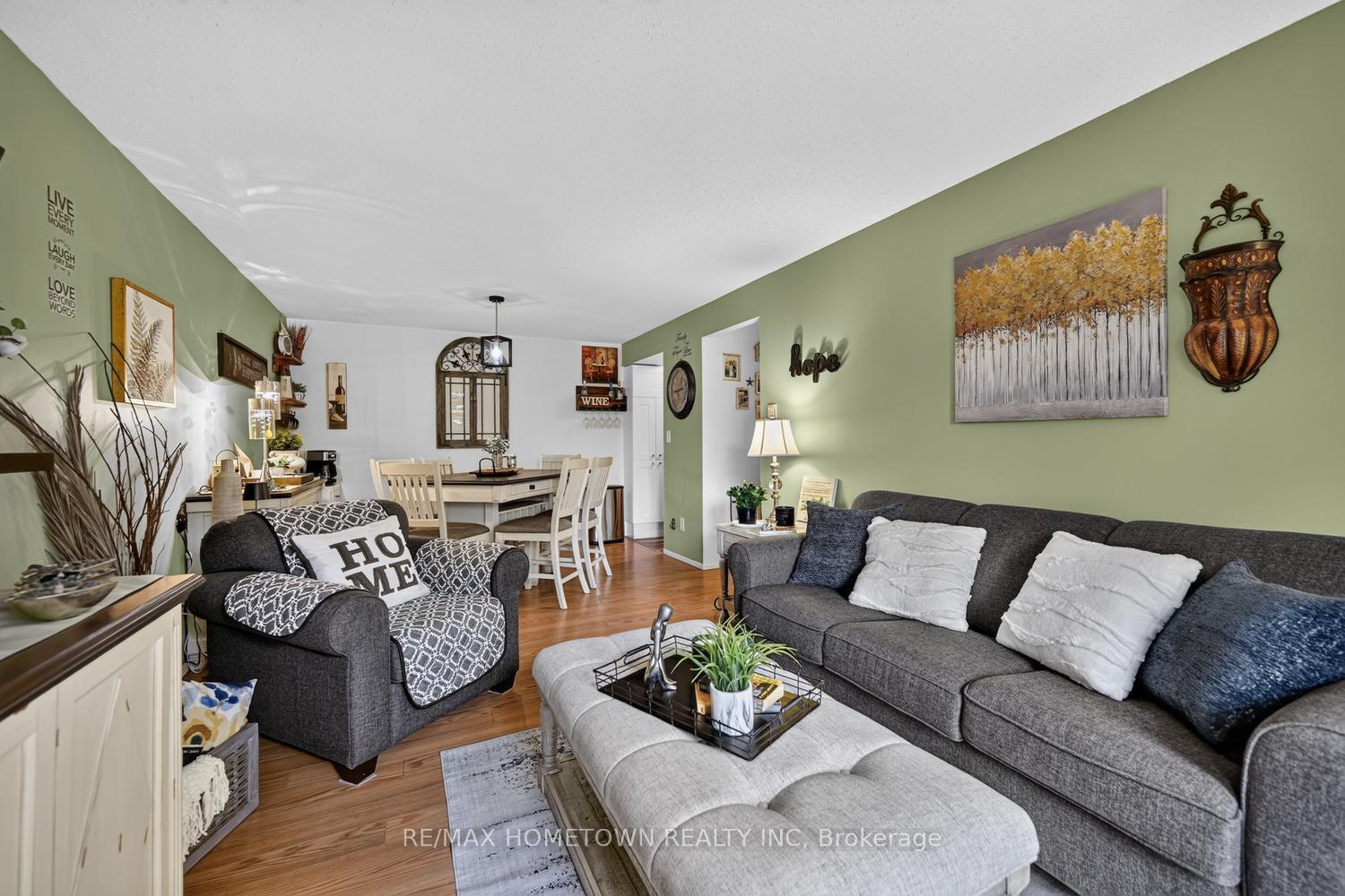 Photo 11 of Unit 16, 14 Charlotte Place, Brockville, Brockville — HOMEH