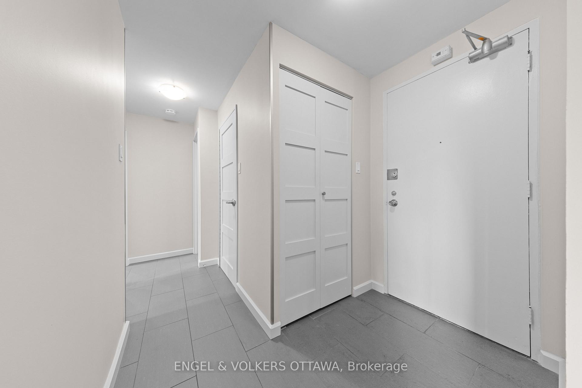 Photo 5 of Unit 516, 1100 Ambleside Drive, Ottawa, Woodroffe — HOMEH