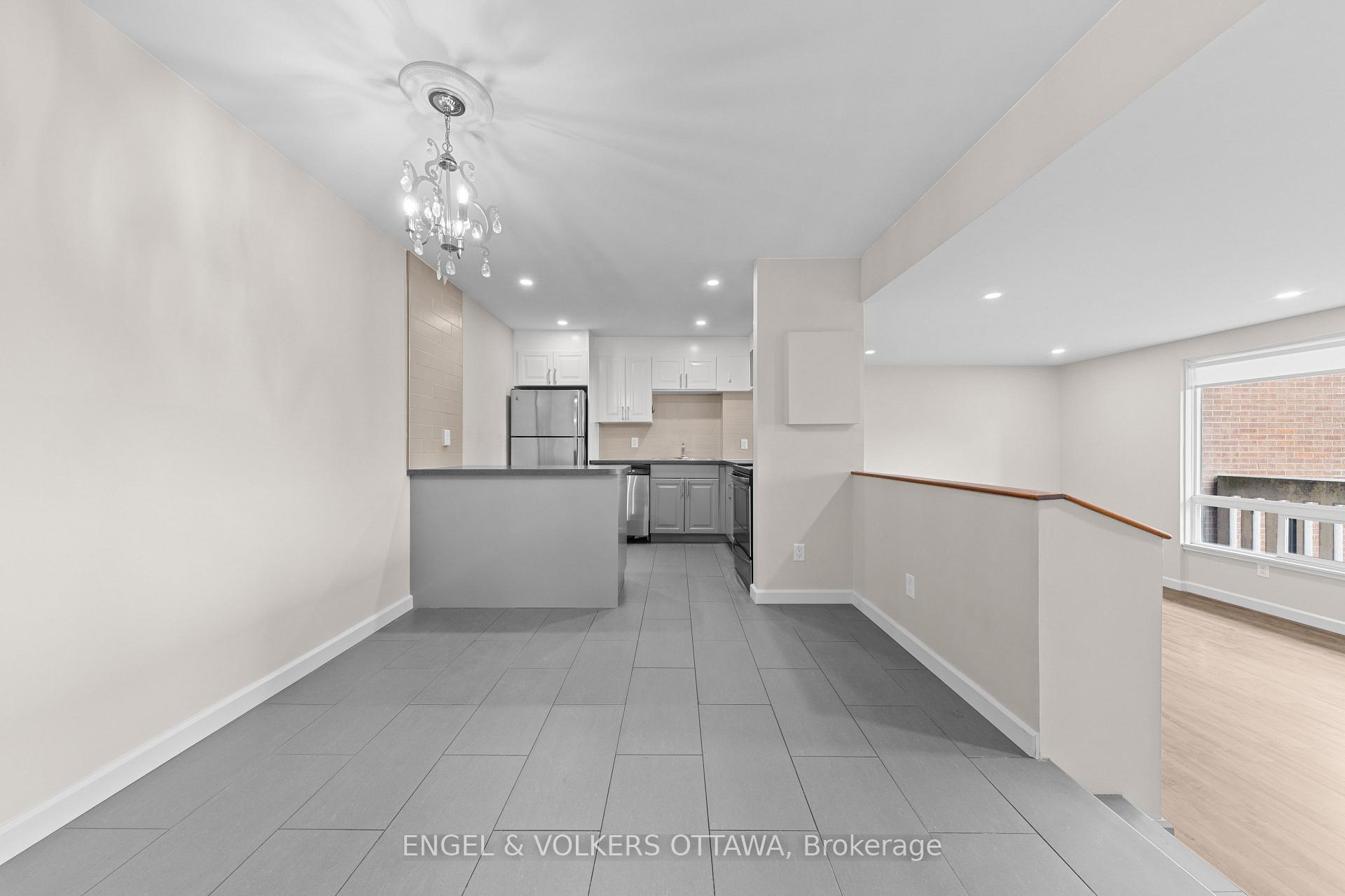 Photo 7 of Unit 516, 1100 Ambleside Drive, Ottawa, Woodroffe — HOMEH