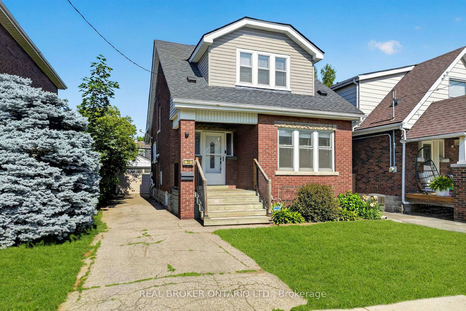 Front of 72 Houghton Avenue S