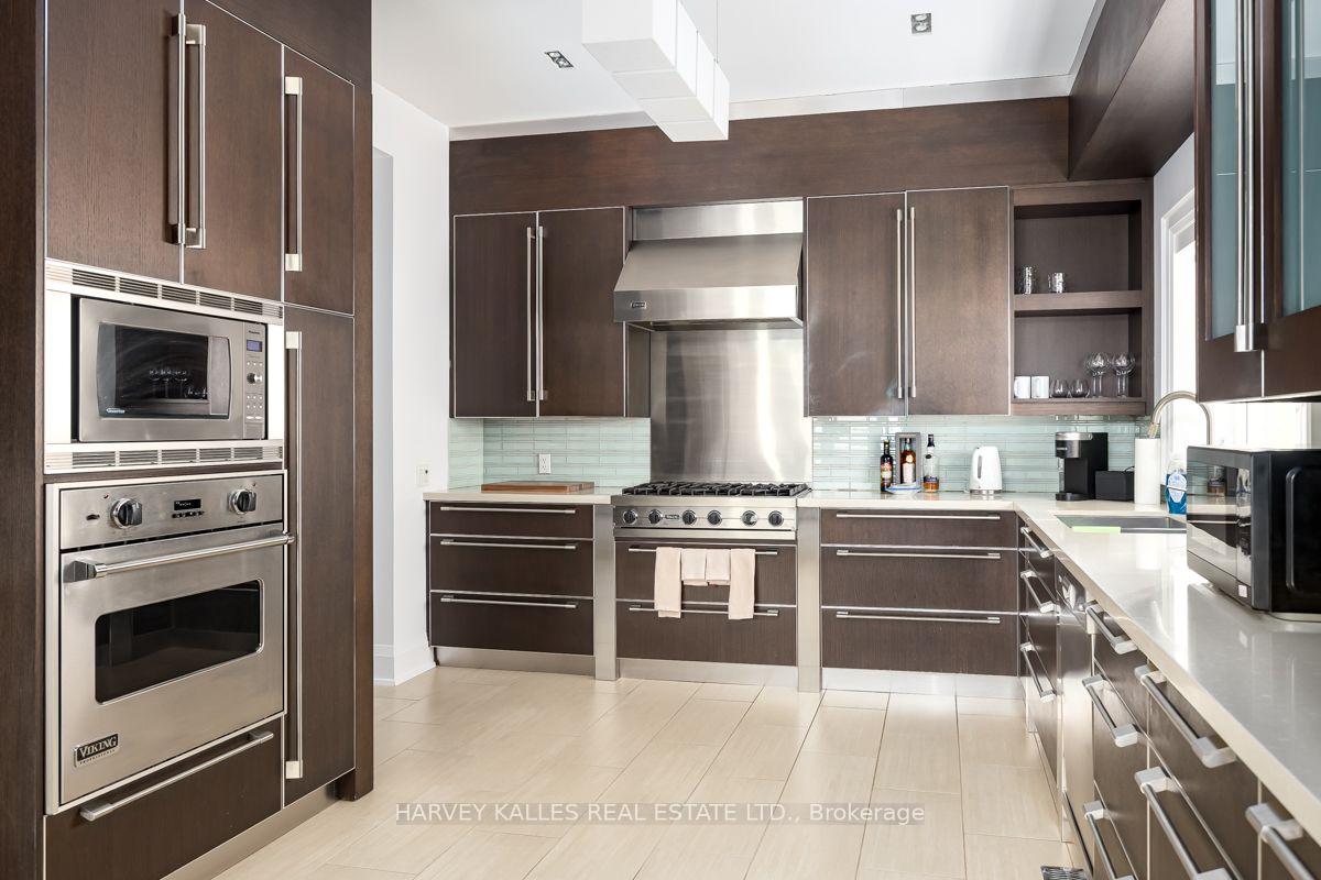Photo 8 of 562 Bedford Park Avenue, Toronto, Bedford Park-Nortown — HOMEH