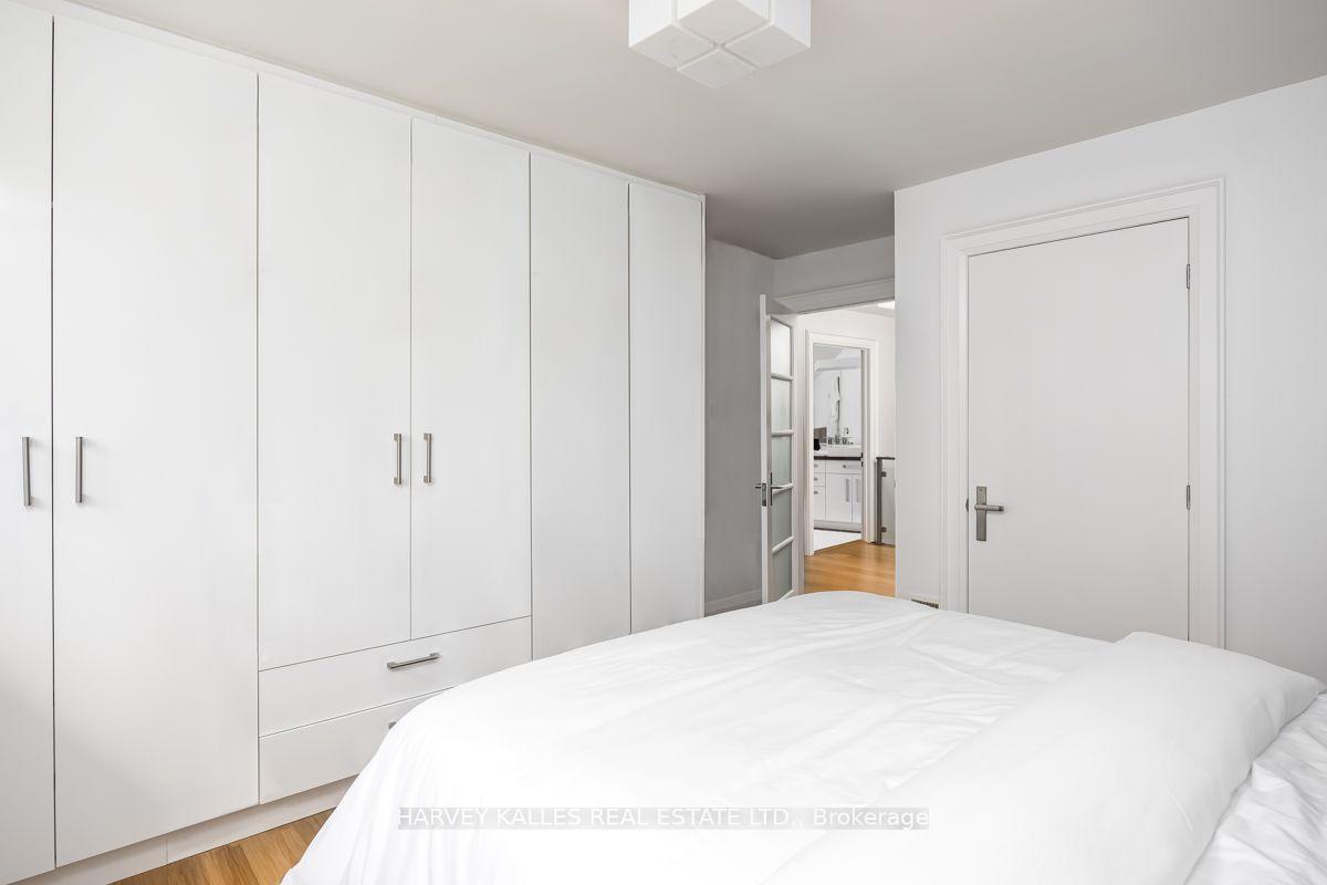 Photo 29 of 562 Bedford Park Avenue, Toronto, Bedford Park-Nortown — HOMEH