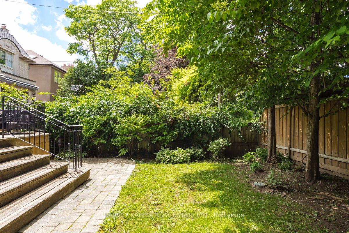 Photo 41 of 562 Bedford Park Avenue, Toronto, Bedford Park-Nortown — HOMEH