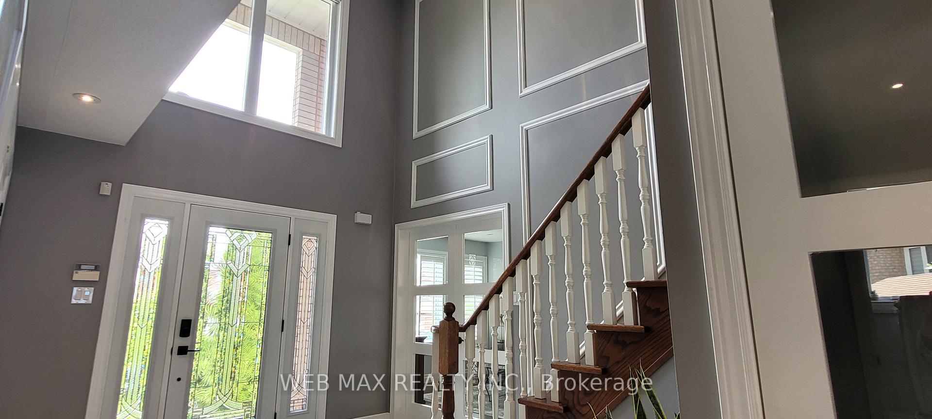 Photo 7 of 22 Ashbury Crescent, Caledon, Bolton East — HOMEH