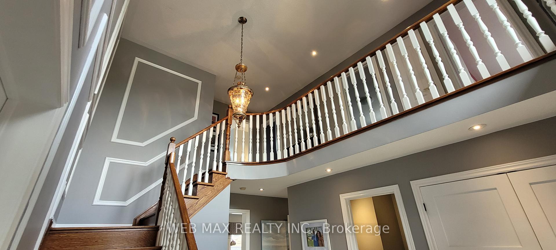 Photo 24 of 22 Ashbury Crescent, Caledon, Bolton East — HOMEH