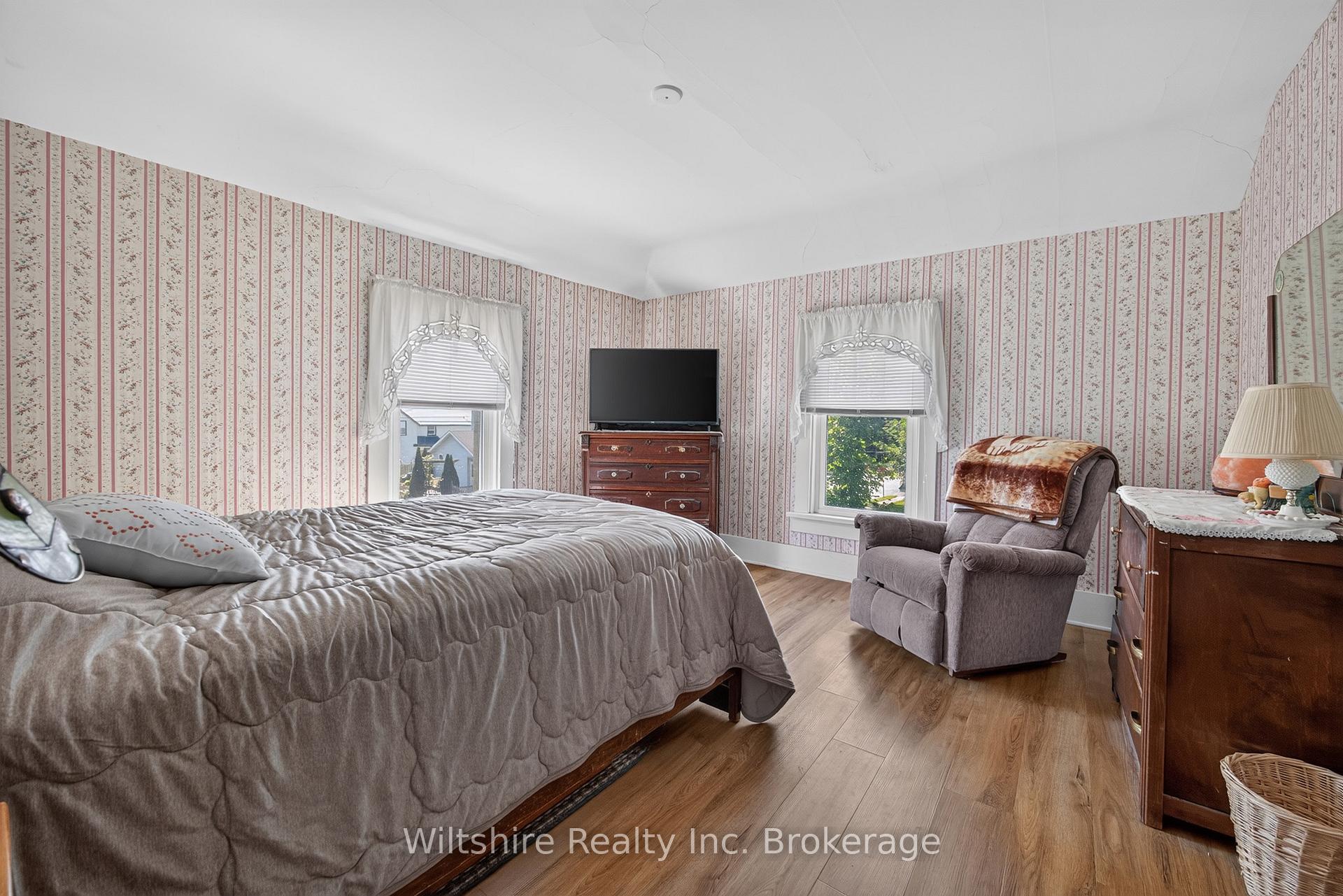 Photo 12 of 4 Bond Street, Norwich, Otterville — HOMEH
