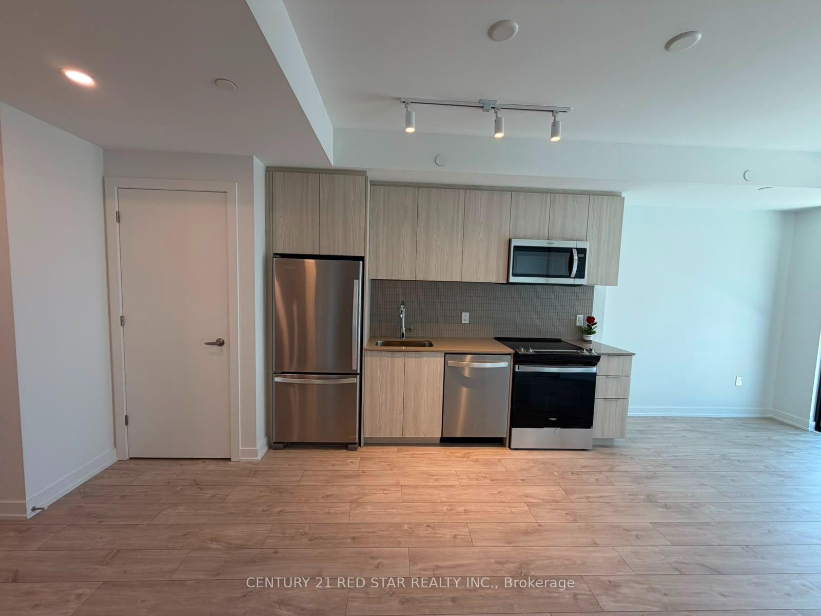 Photo 4 of Unit E411, 740 Whitlock Avenue, Milton, Cobban — HOMEH