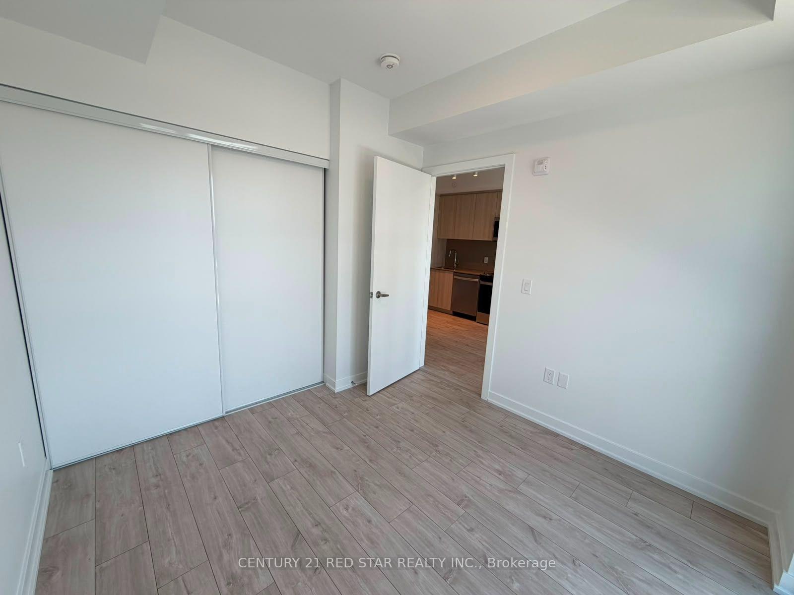 Photo 9 of Unit E411, 740 Whitlock Avenue, Milton, Cobban — HOMEH