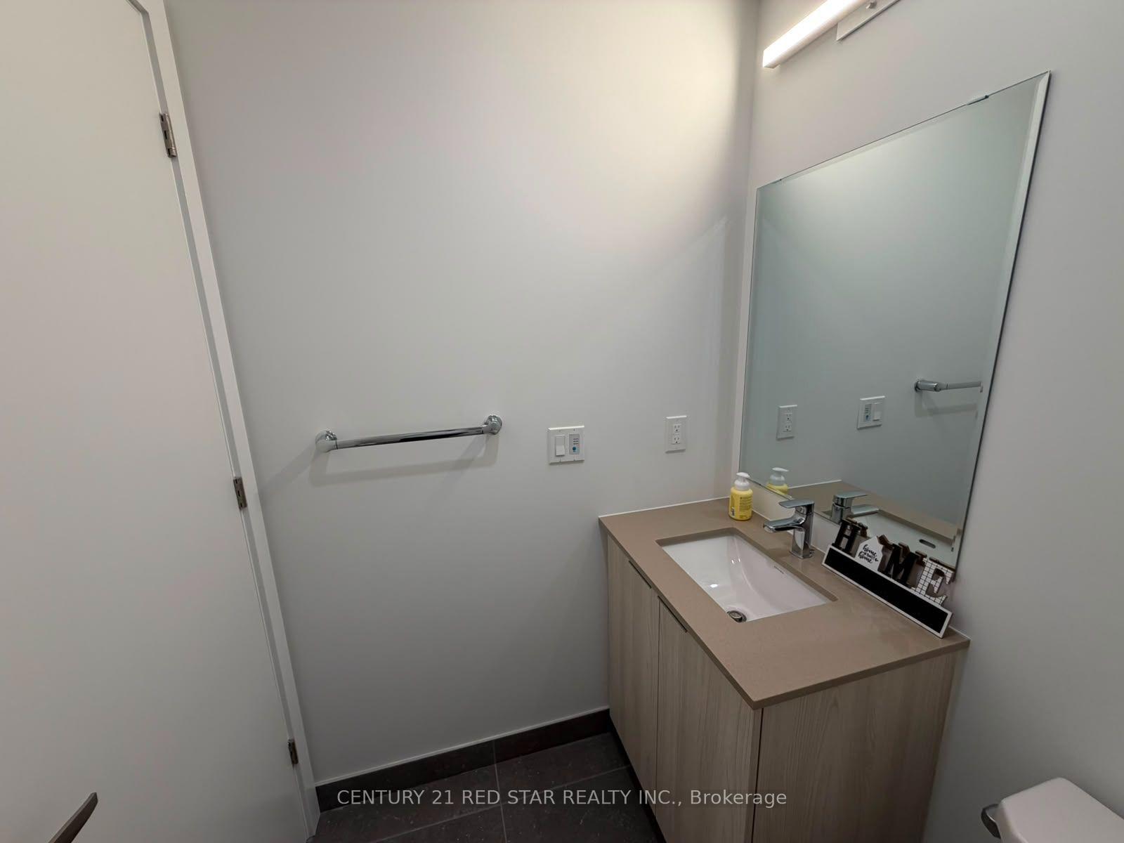 Photo 11 of Unit E411, 740 Whitlock Avenue, Milton, Cobban — HOMEH