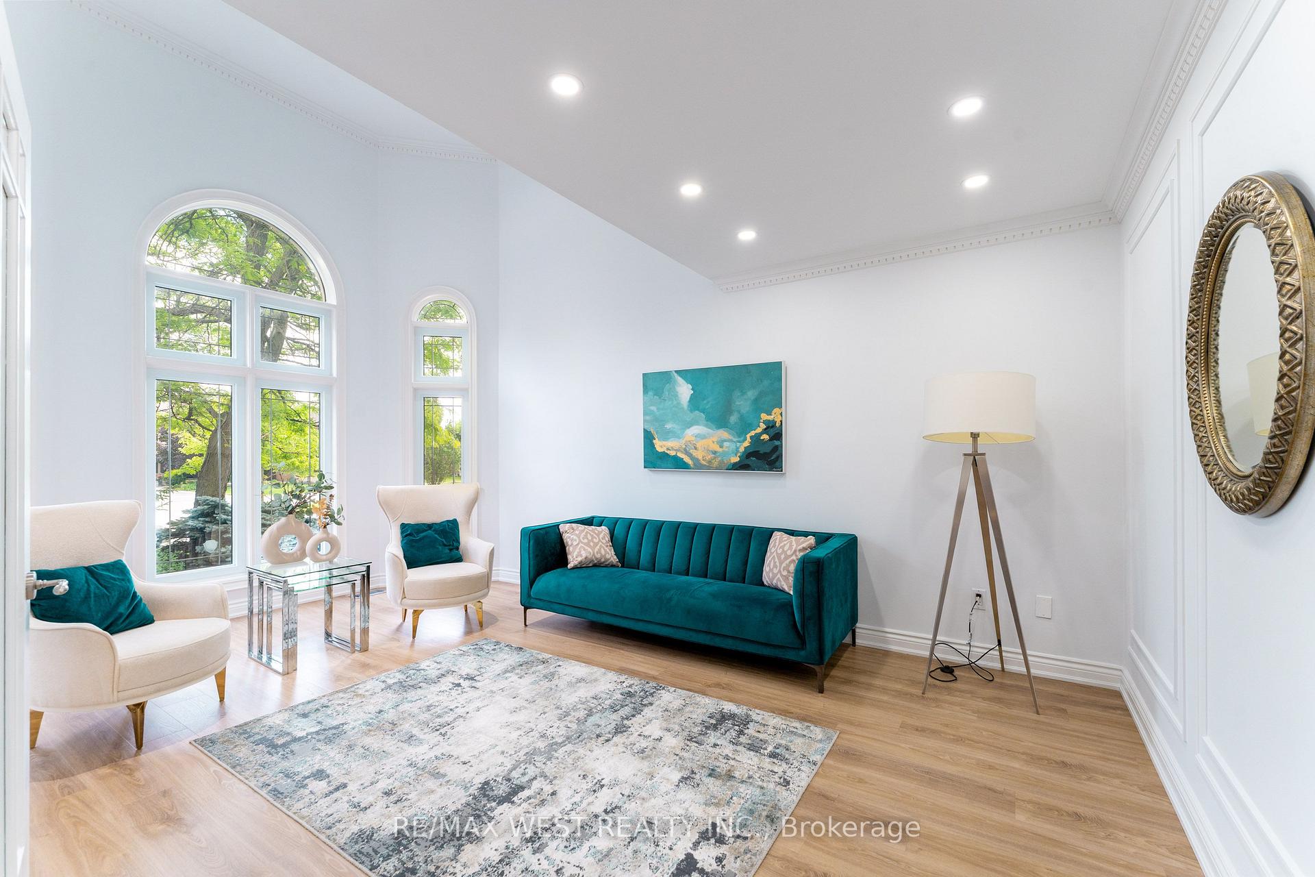 Photo 9 of 72 Alpha Court, Vaughan, Islington Woods — HOMEH