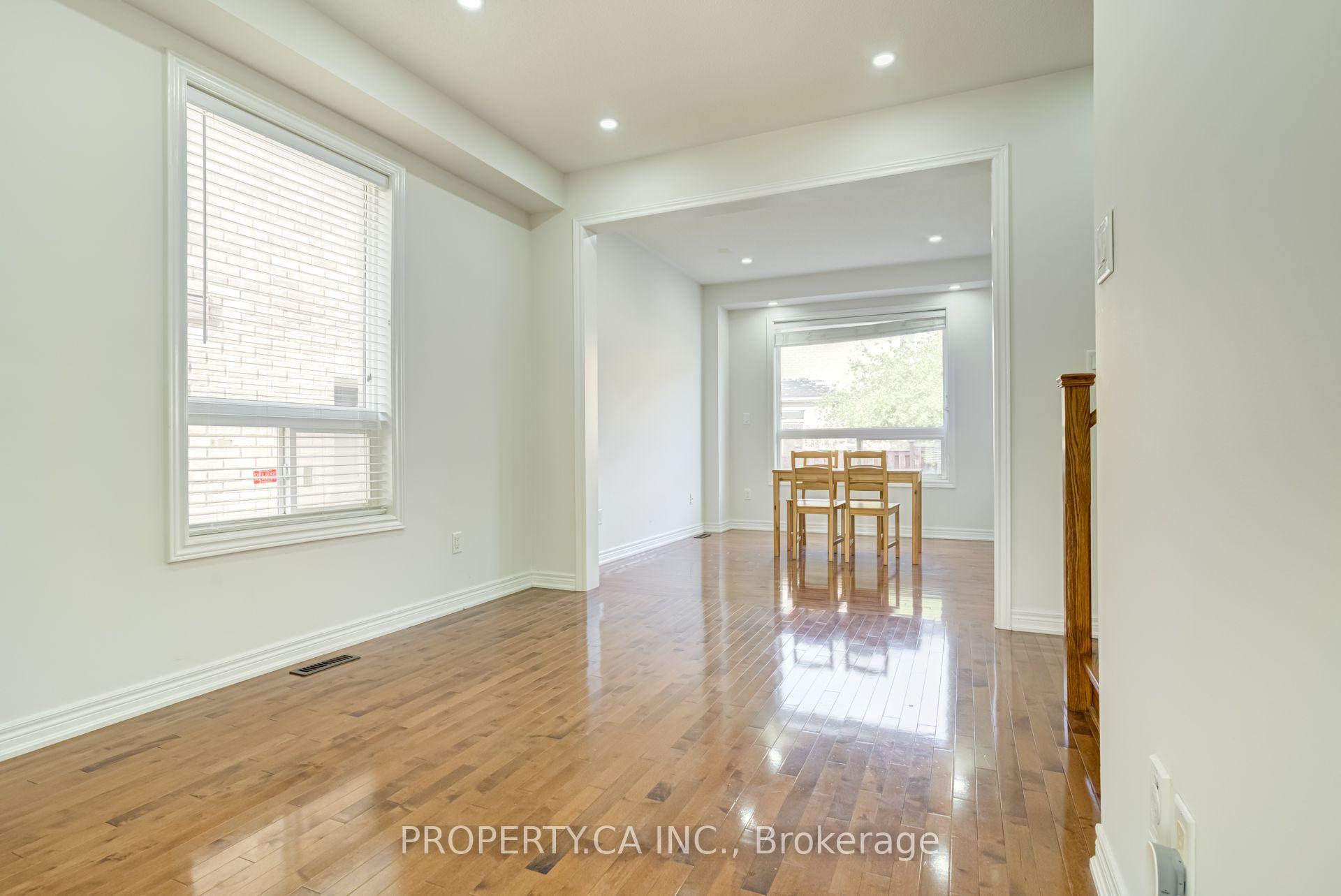 Photo 5 of 66 Fishing Crescent, Brampton, Madoc — HOMEH