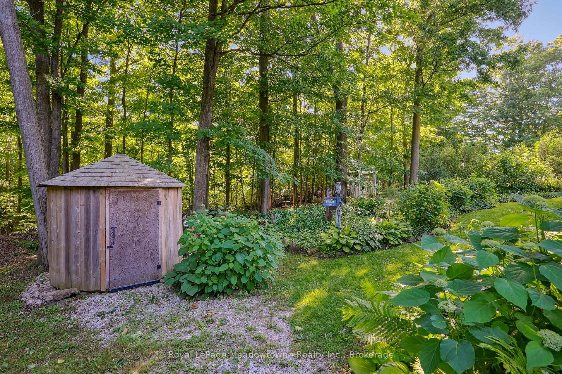 Photo 40 of 9878 15 Side Road, Halton Hills, Rural Esquesing — HOMEH