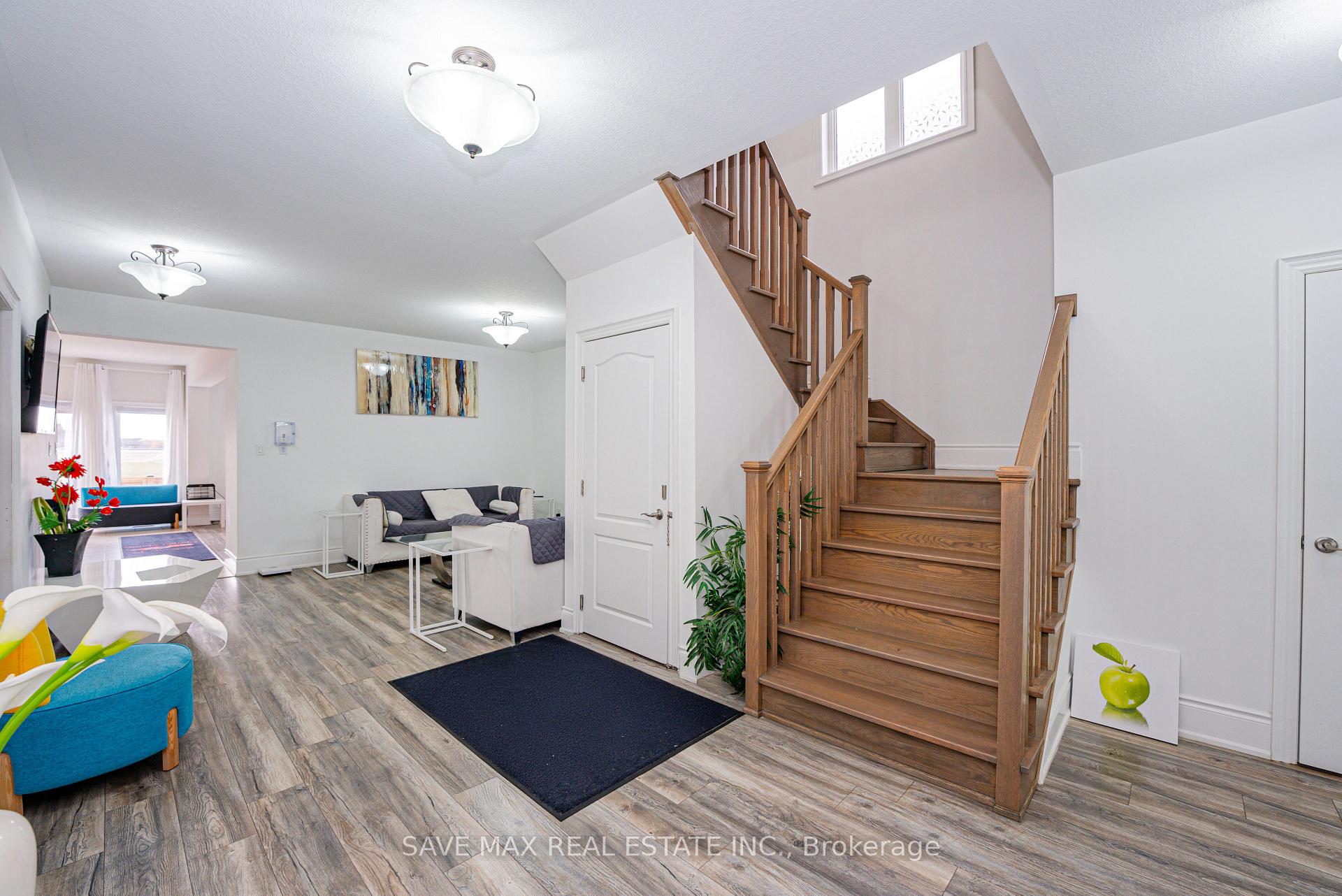 Photo 9 of 86 Sunset Way, Thorold, Rolling Meadows — HOMEH