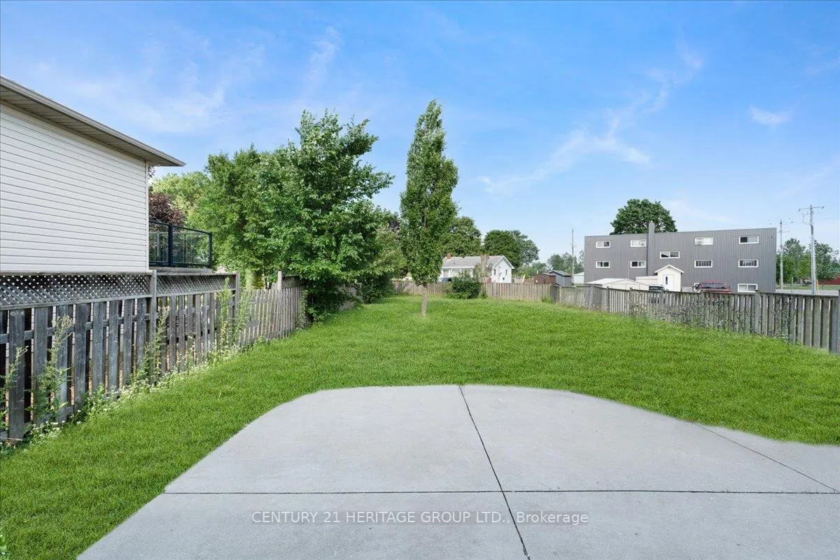 Photo 38 of 5 Vera Street, Haldimand, Nanticoke — HOMEH