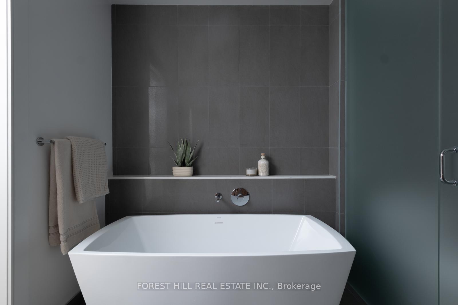 Photo 19 of Unit 1018, 399 Royal Orchard Boulevard, Markham, Royal Orchard — HOMEH