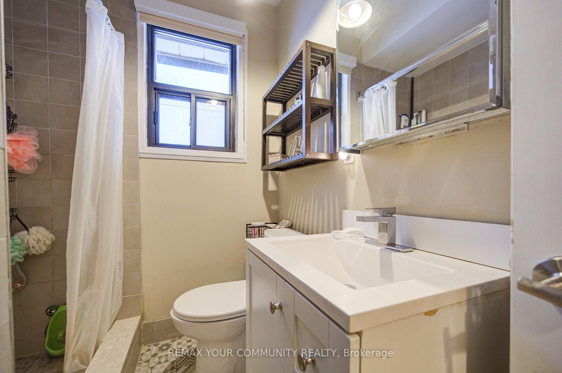 Photo 31 of Unit Main, 29 Ennerdale Road, Toronto, Caledonia-Fairbank — HOMEH
