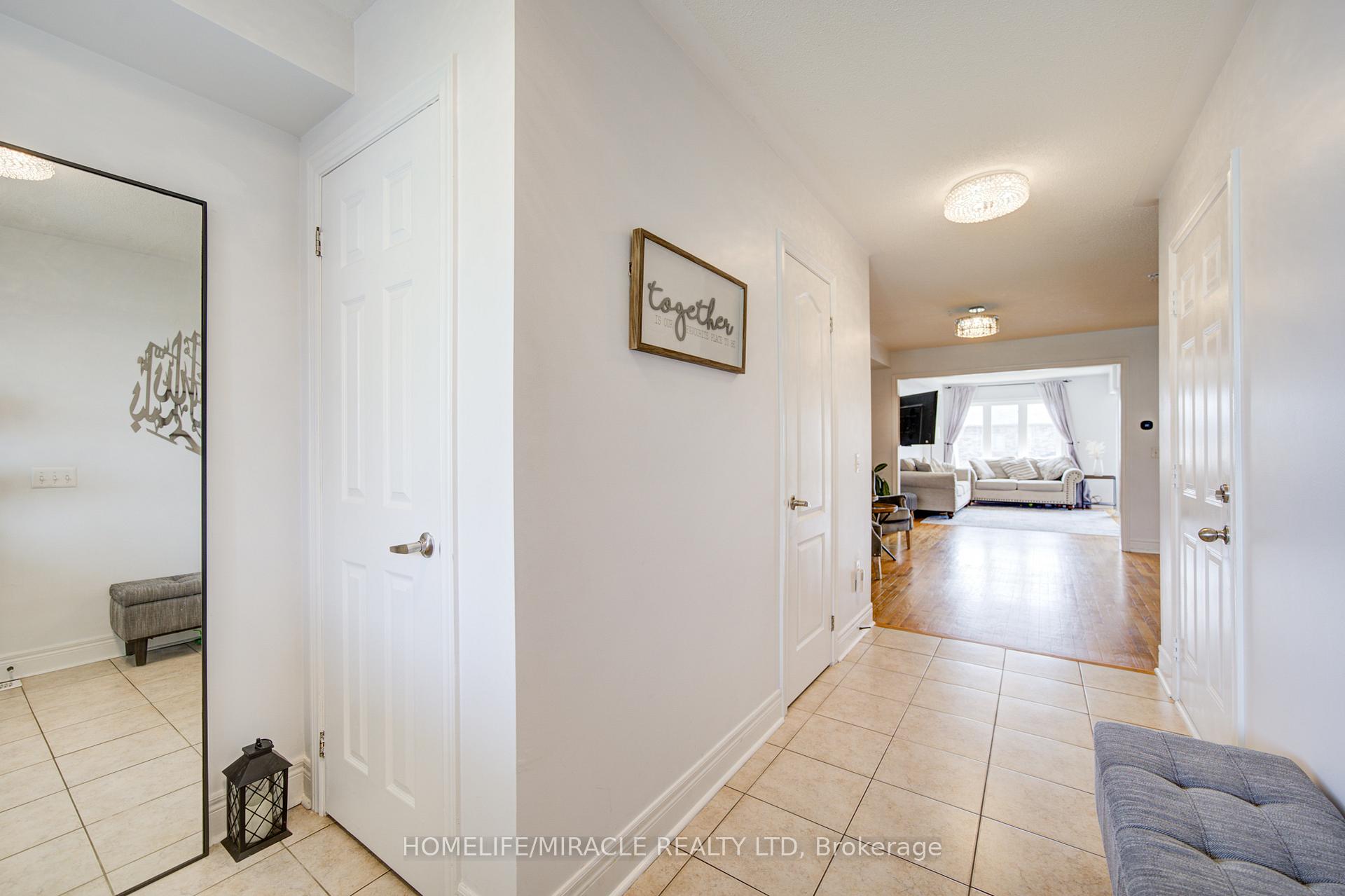 Photo 5 of 57 Kersey Crescent, Clarington, Courtice — HOMEH