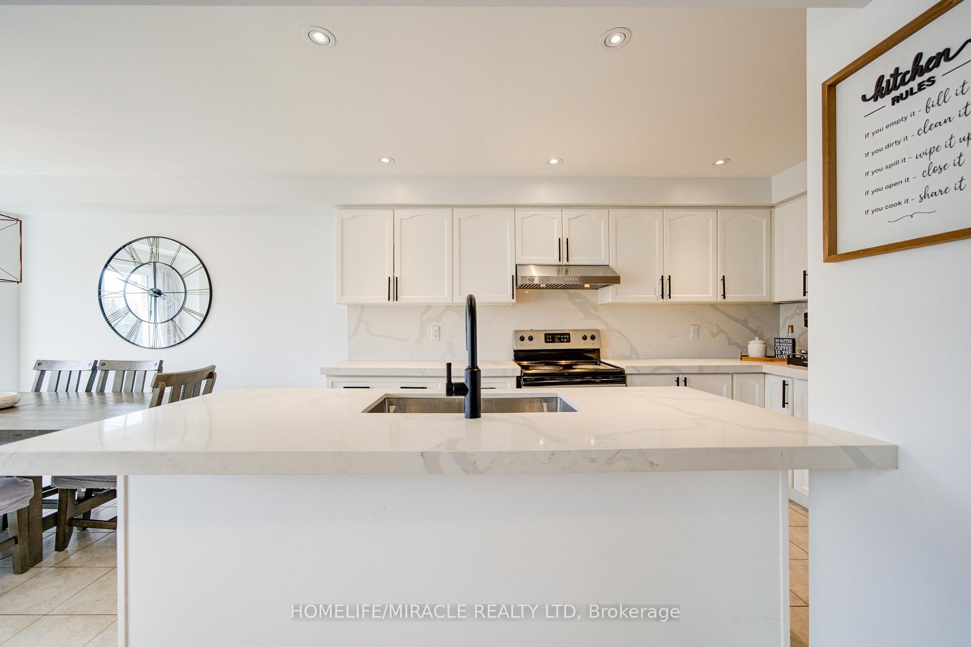Photo 12 of 57 Kersey Crescent, Clarington, Courtice — HOMEH