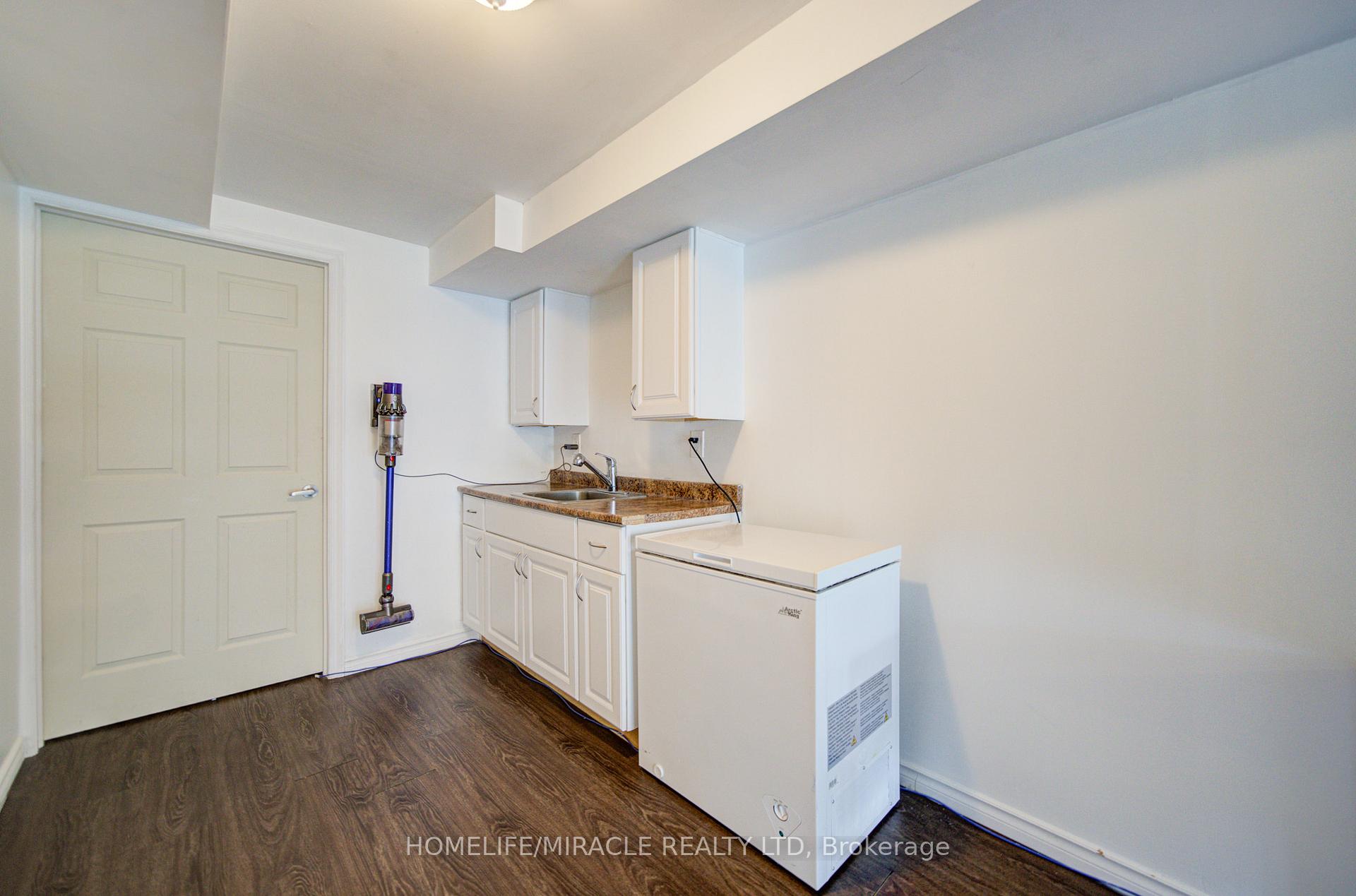Photo 40 of 57 Kersey Crescent, Clarington, Courtice — HOMEH